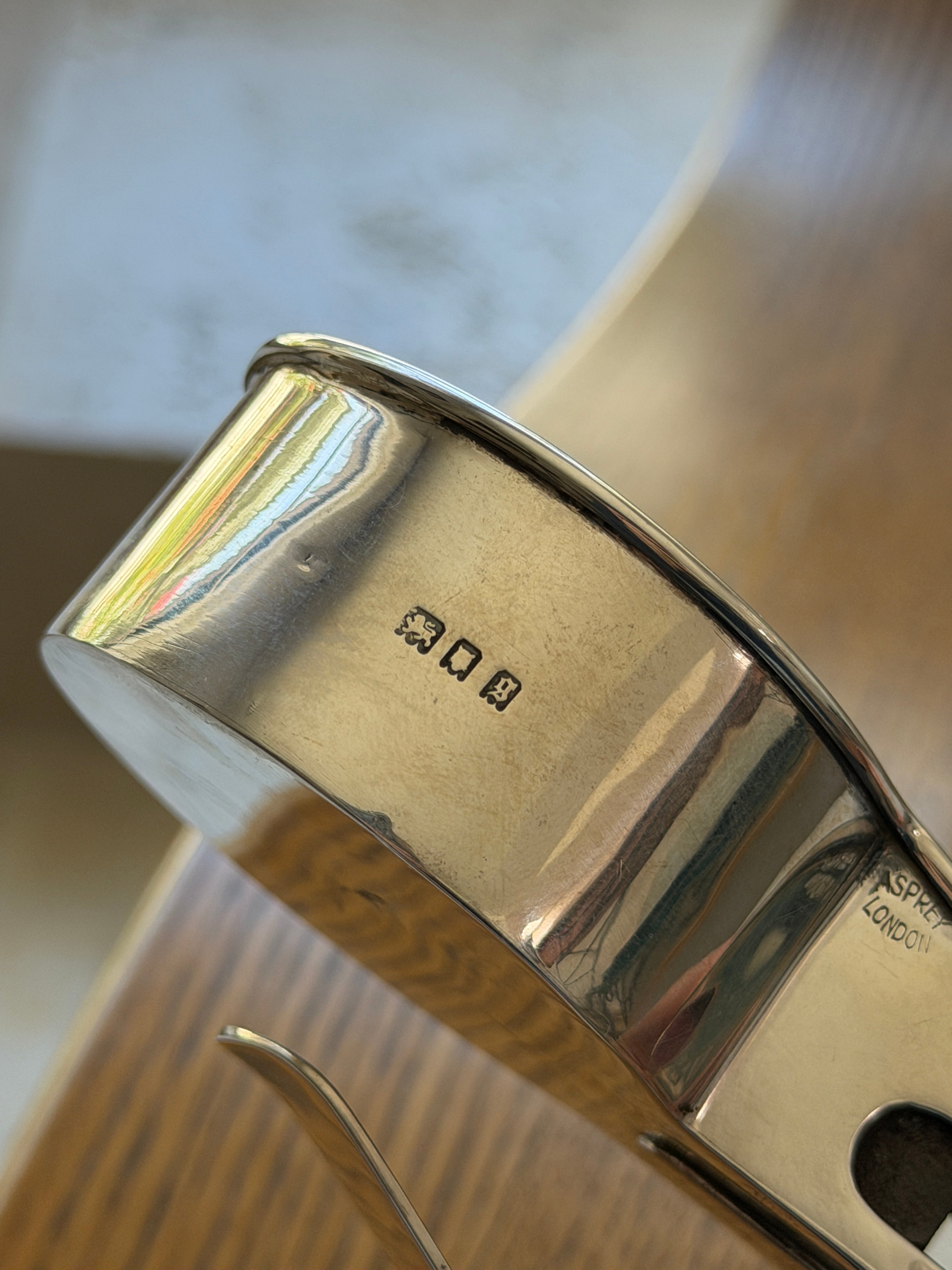 Asprey & Co. Silver Table Clip Clamp On Matchbox Holder & Ashtray – London 1922 | Collectors Gene