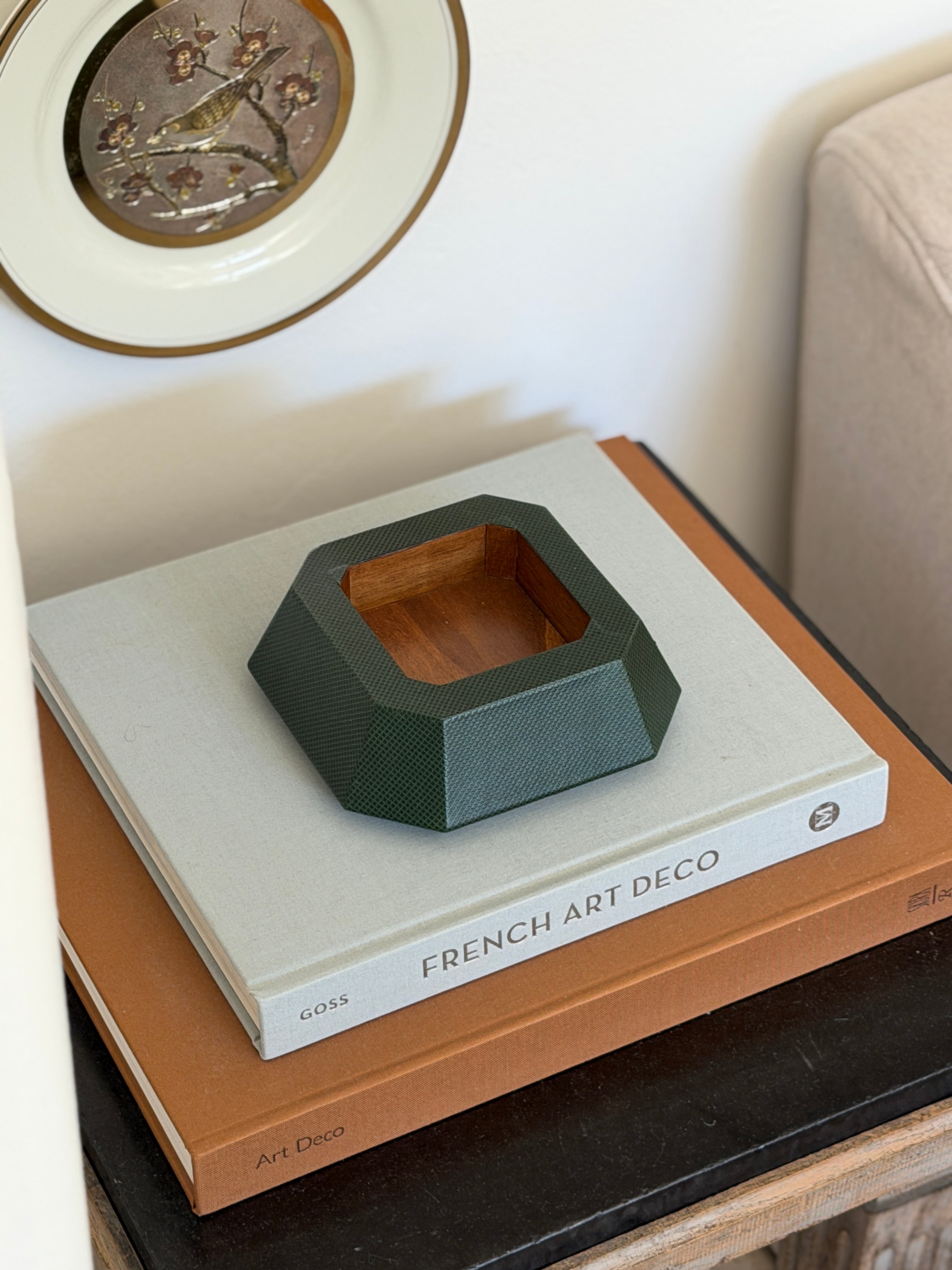 Bottega Veneta Emerald Green Leather Catchall | Collectors Gene