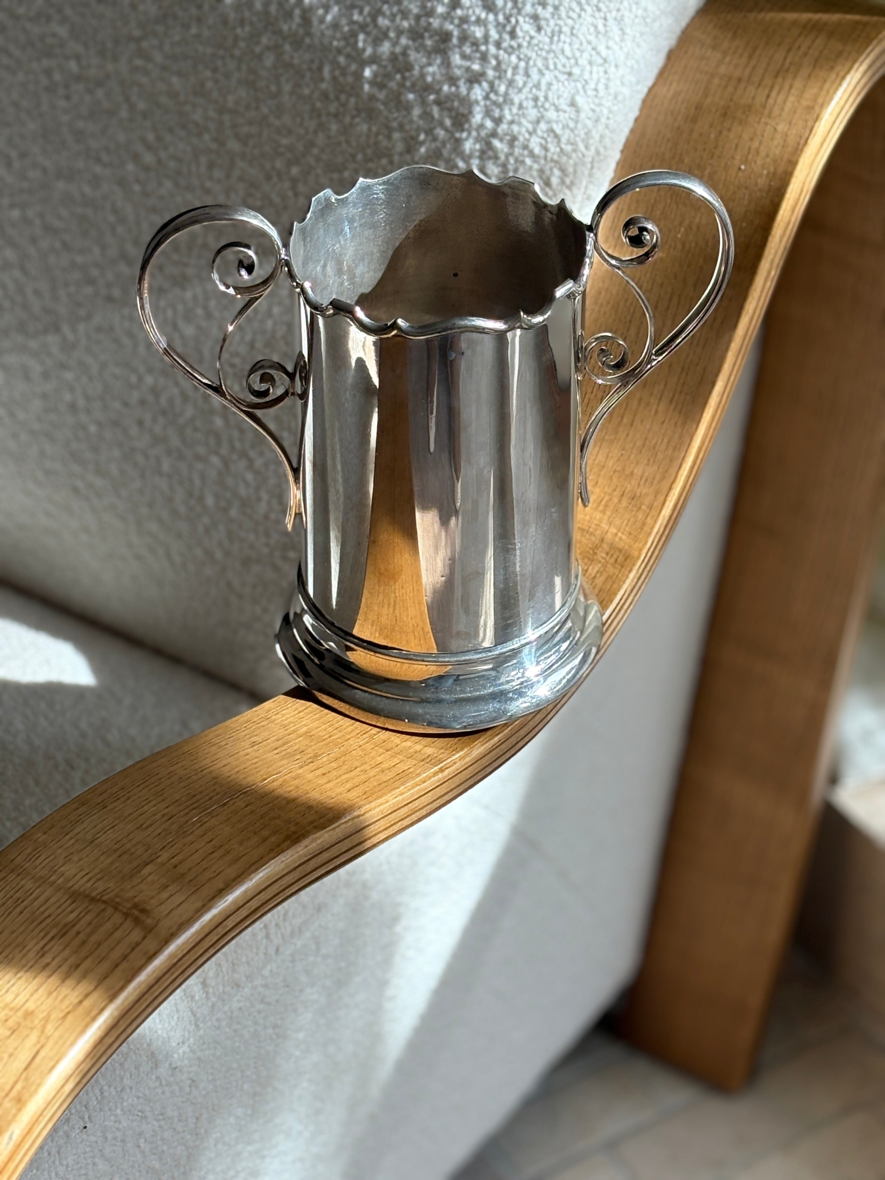 Bottle Syphon Holder by Walker & Hall c. Early 1900&