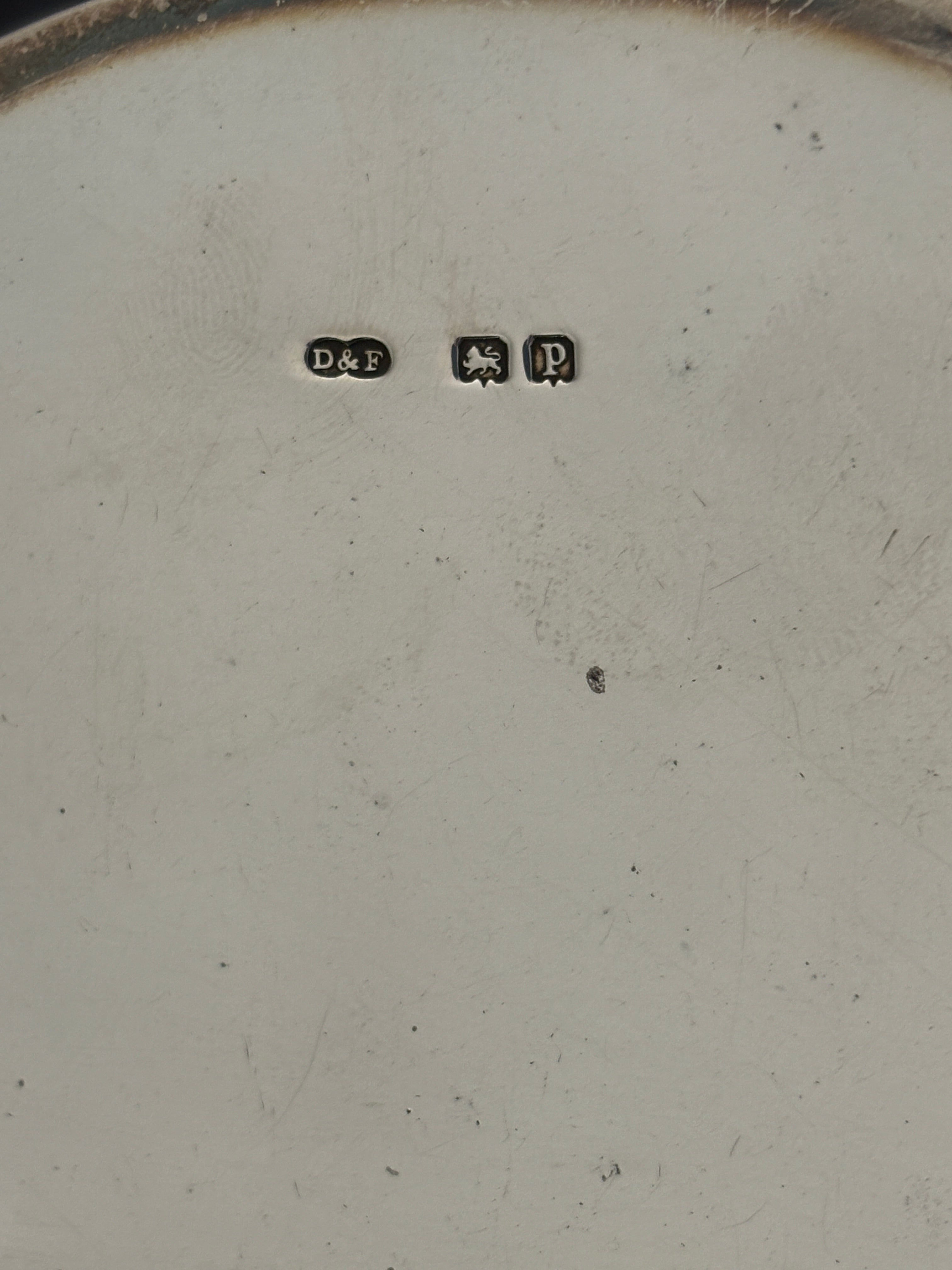 Deakin & Francis Sterling Silver & Tortoiseshell Oval Box - London | Collectors Gene