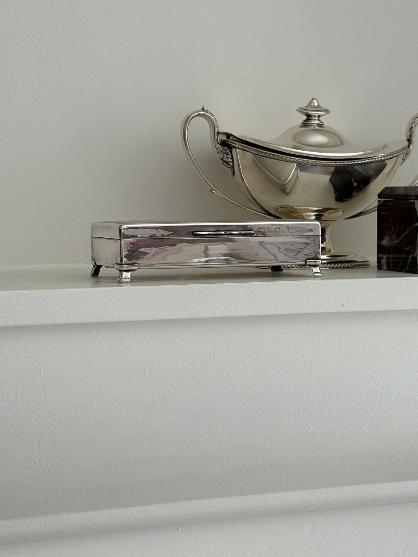 English Engine Turned Guilloché Humidor Box | Collectors Gene Vintage Finds