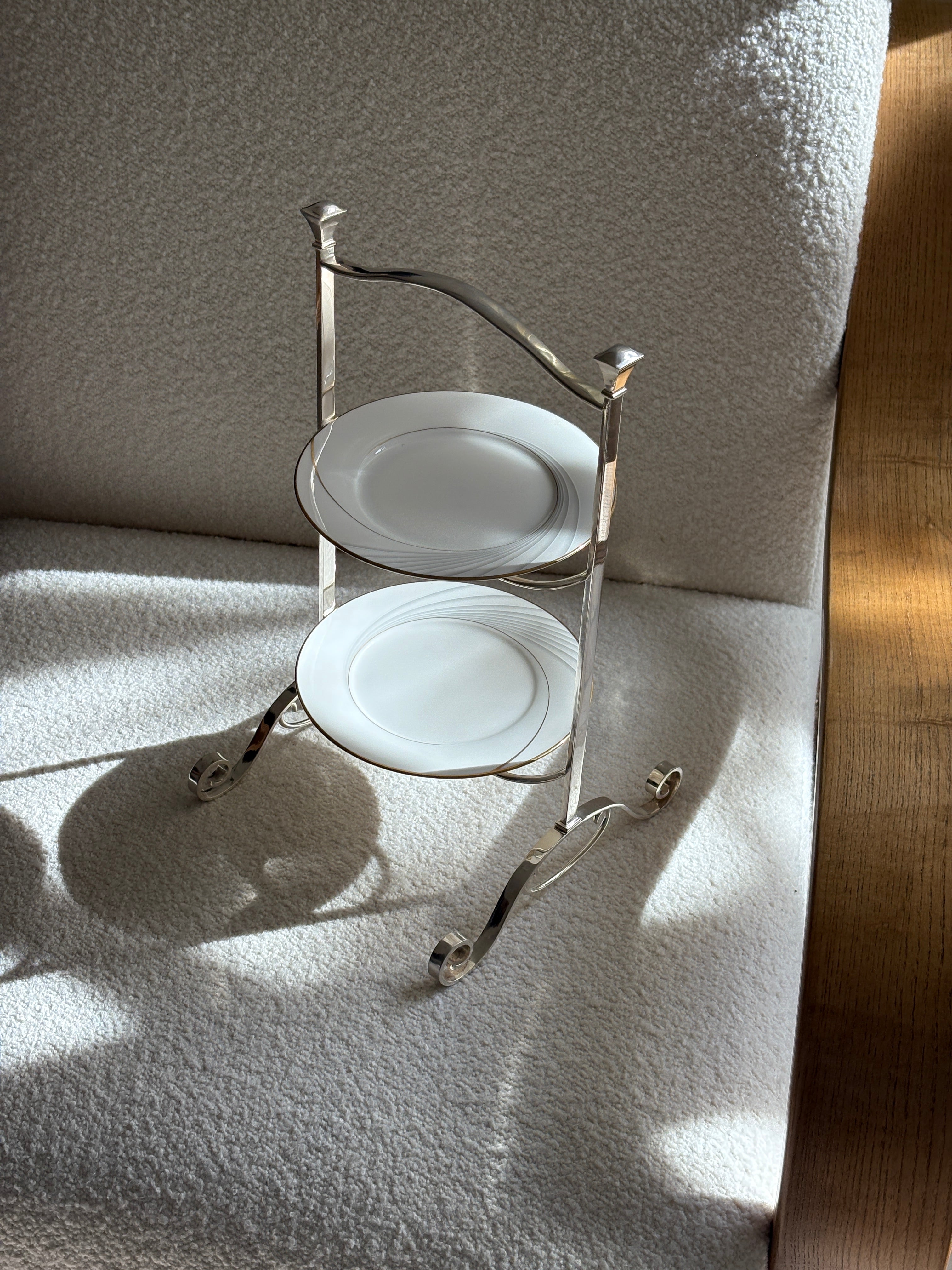 English Two Tiered Serving Stand with Japanese Porcelain Plates - c. 1920 | Collectors Gene