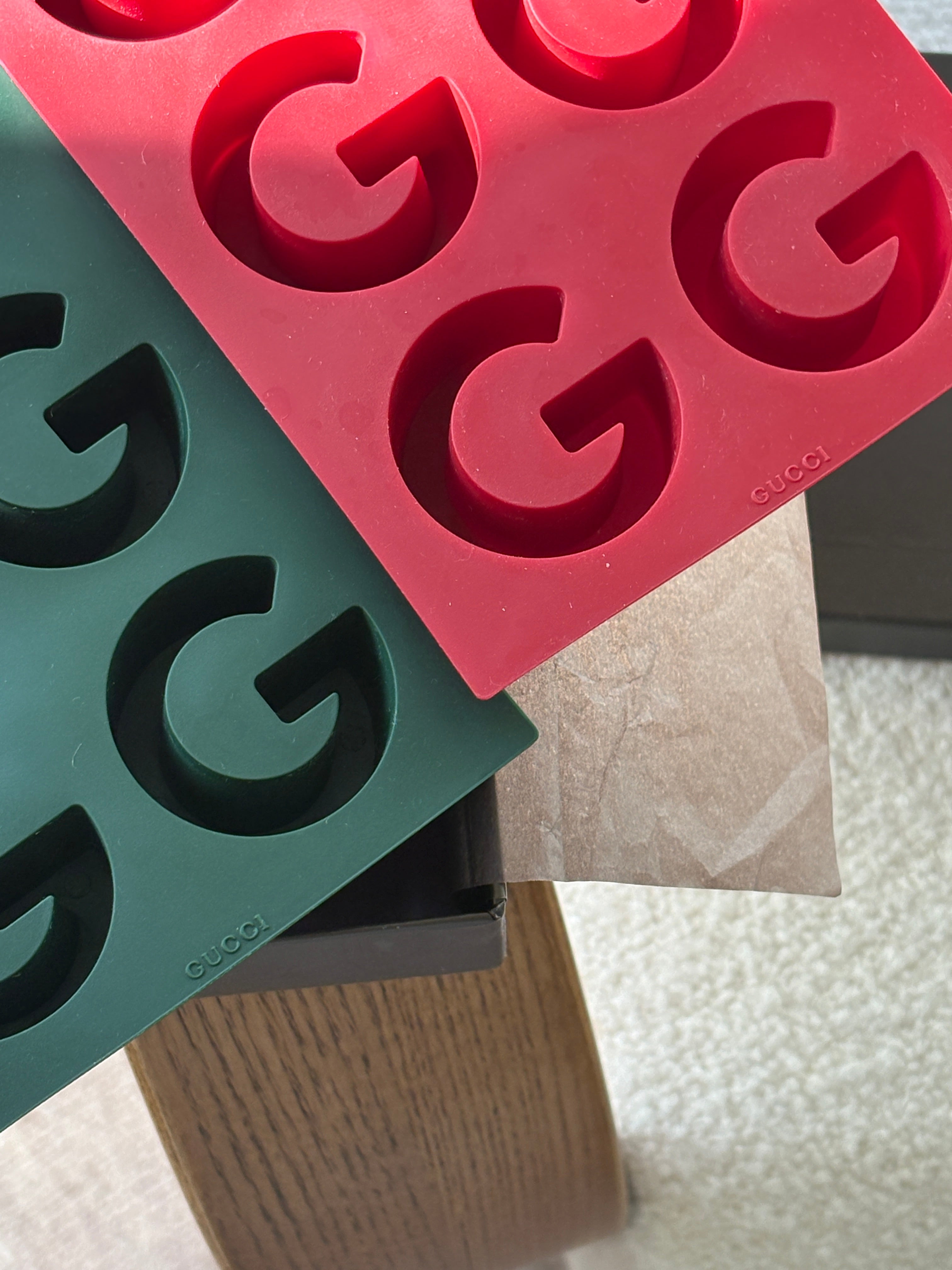 Gucci G Ice Cube Molds in Green Red with Tray Box | Collectors Gene