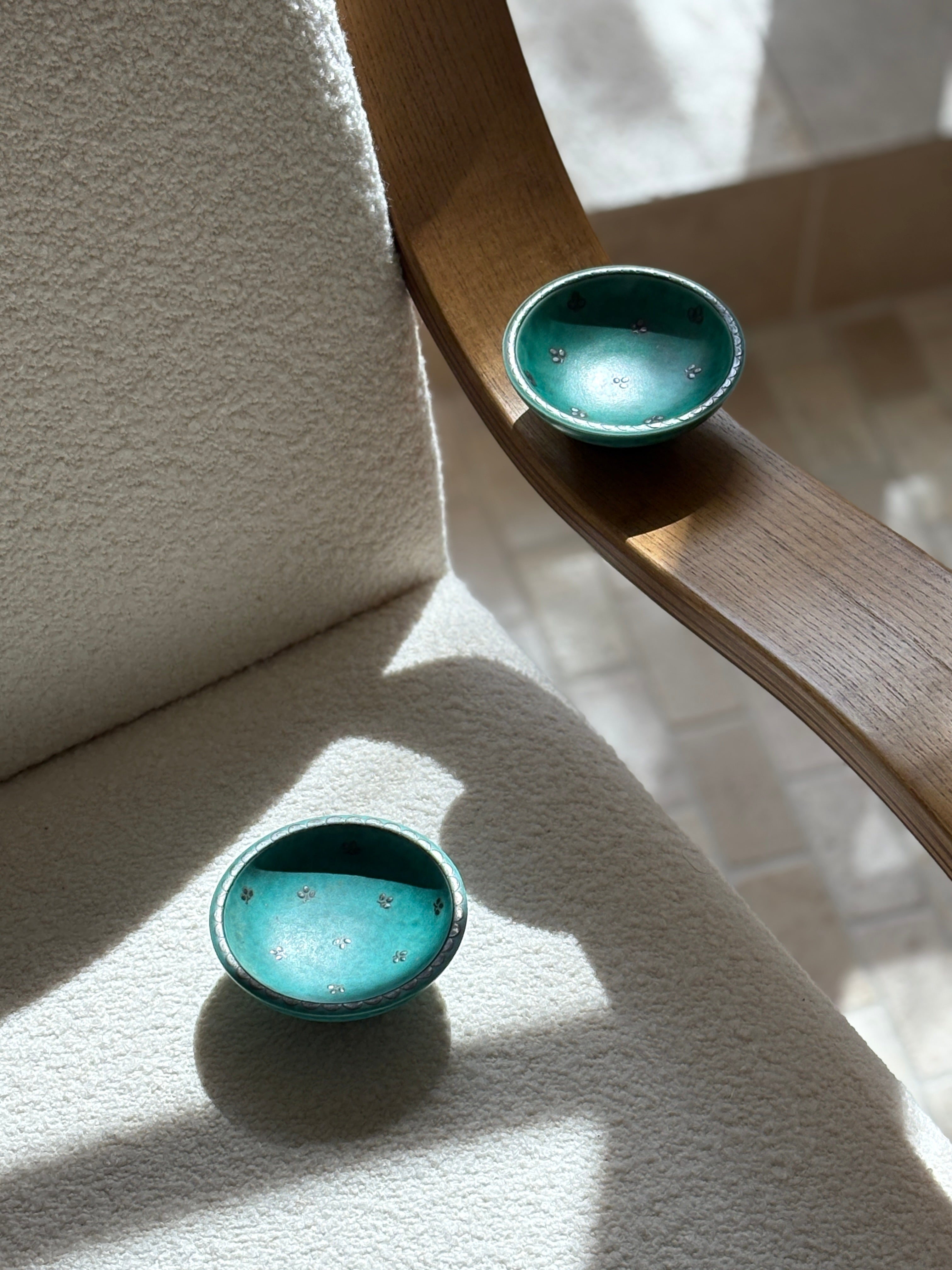 Gustavsberg Argenta 1094 Ceramic & Sterling Silver Pedestal Bowl by Wilhelm Kåge – Sweden | Collectors Gene
