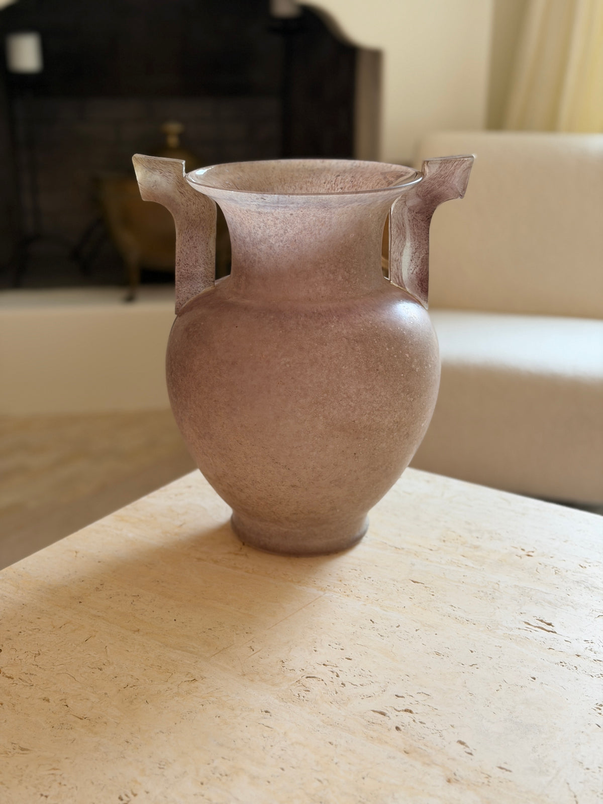 Medium view of the vase&