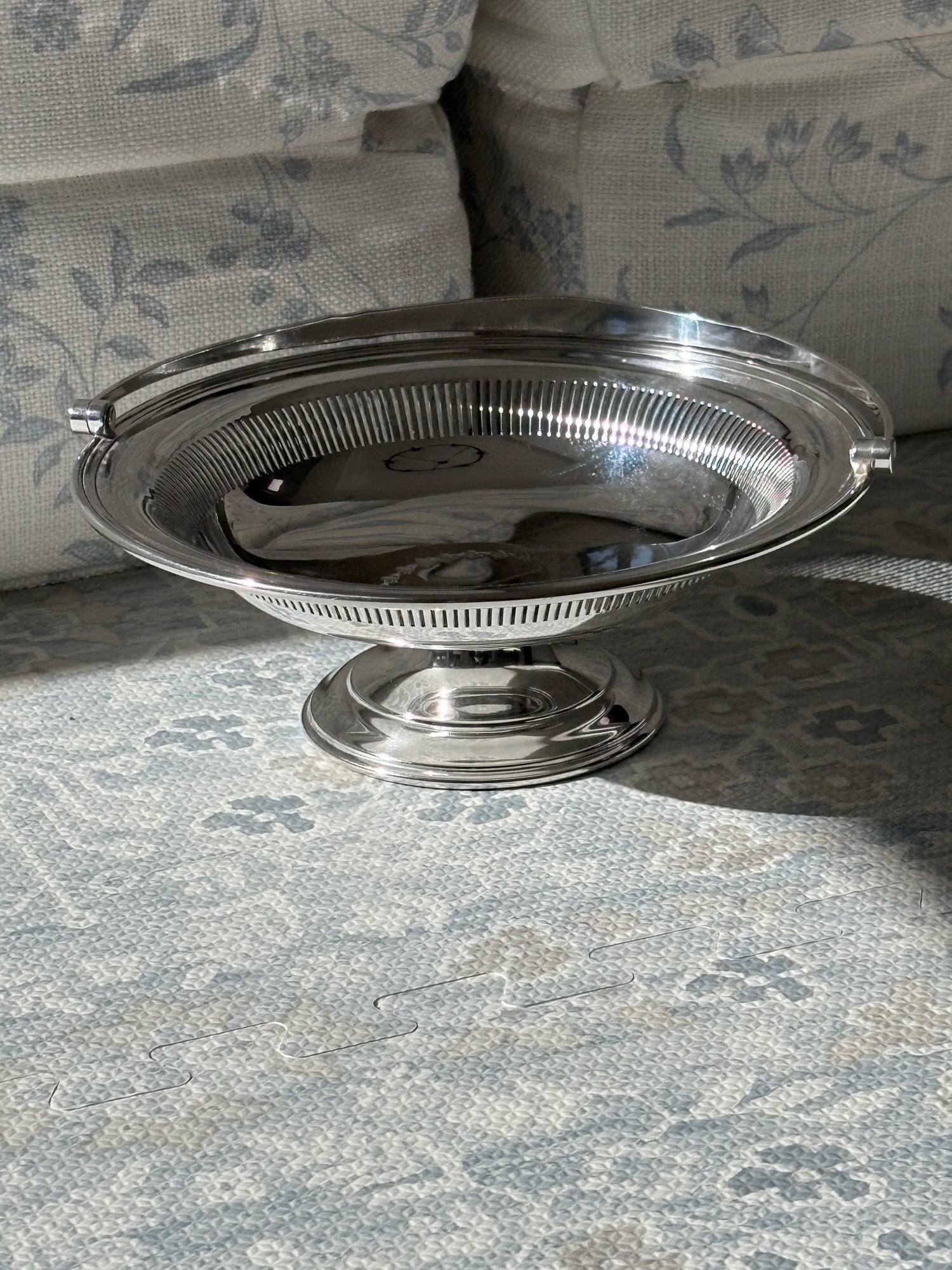 Round Bar Pierce Pedestal Basket with Handle - England c. 1890 | Collectors Gene