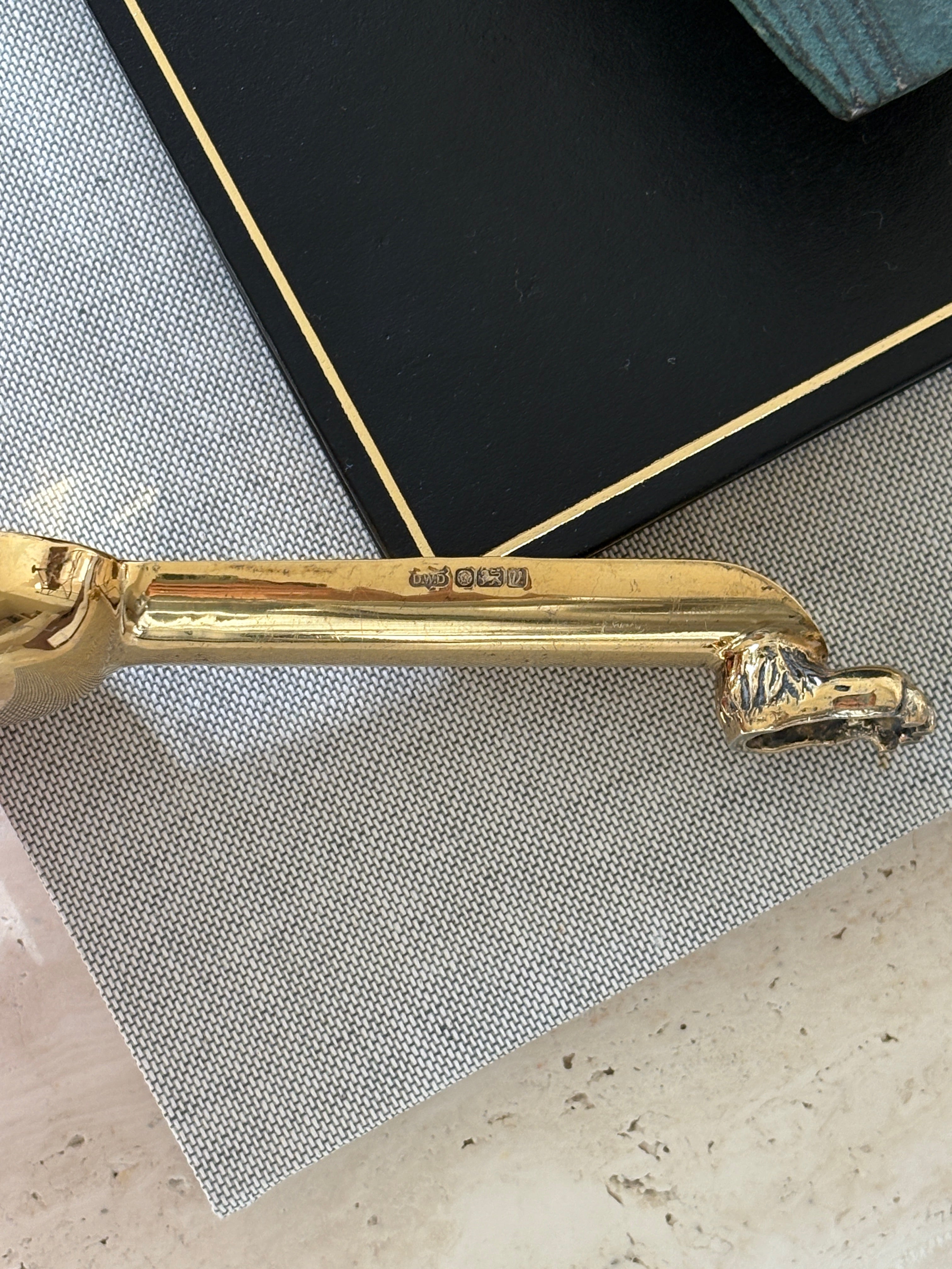 Sterling Silver and Gilt Cigar Rest with Paw Foot | Collectors Gene