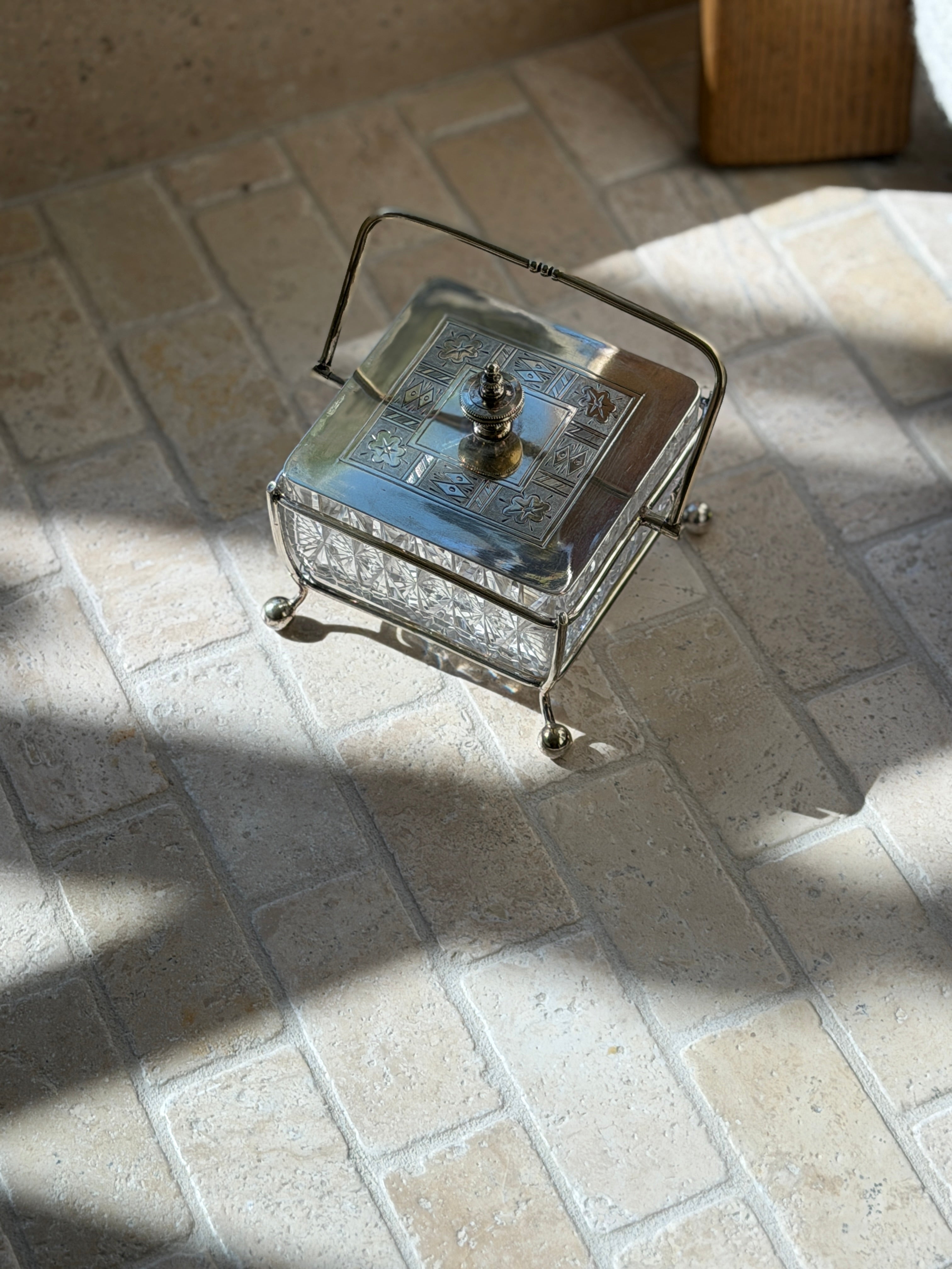 Victorian Biscuit Box in Silver Plate by Thomas White Birmingham c.1890 | Collectors Gene