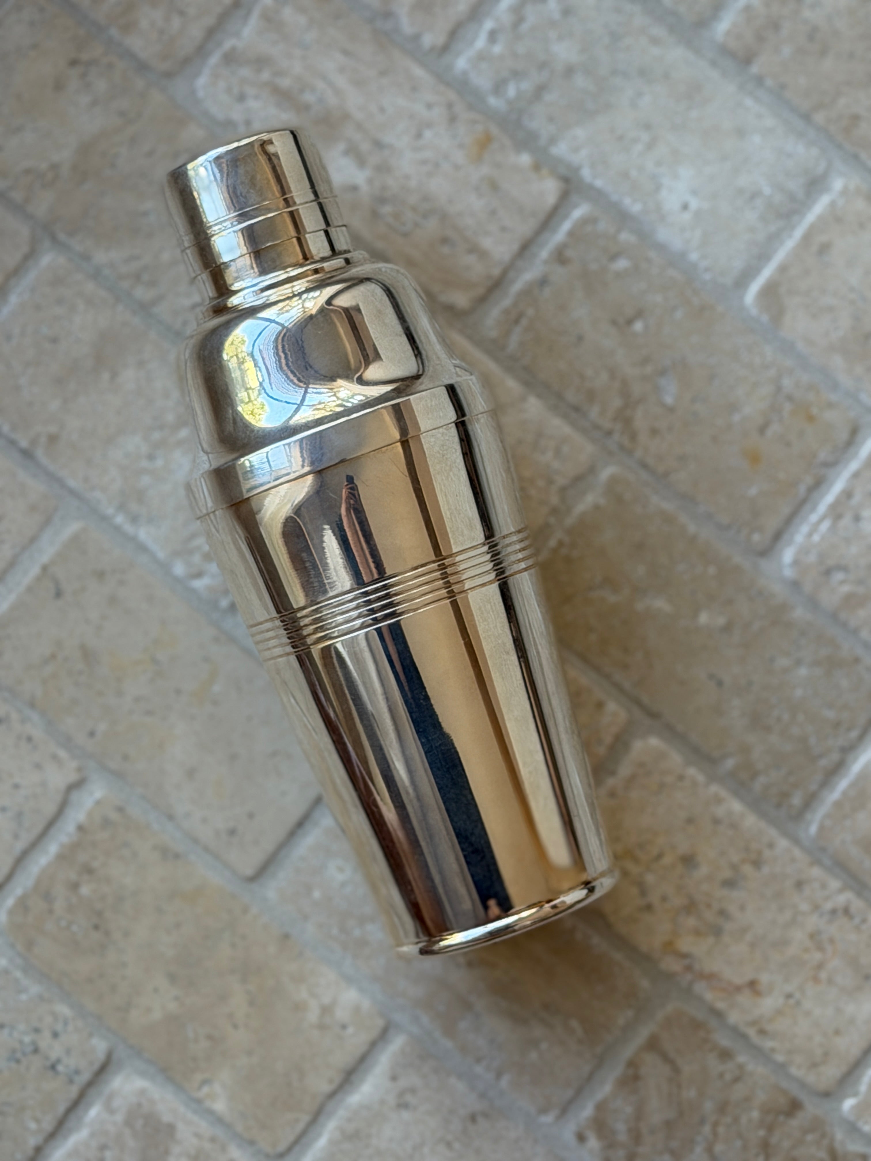 Vintage Cocktail Shaker No. 2 Banded Silver-Plated Shaker | Collectors Gene