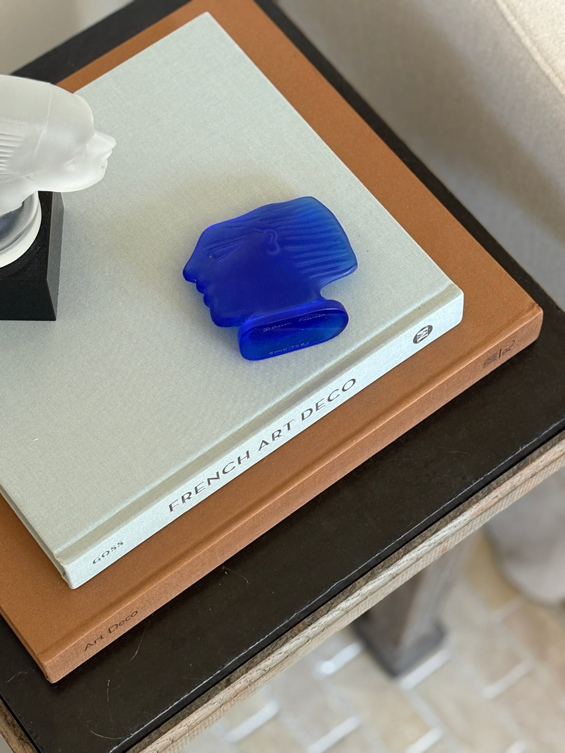 Art Deco Kallisti Sculpture in Cobalt by Alekos Fassianos for Daum France | Collectors Gene