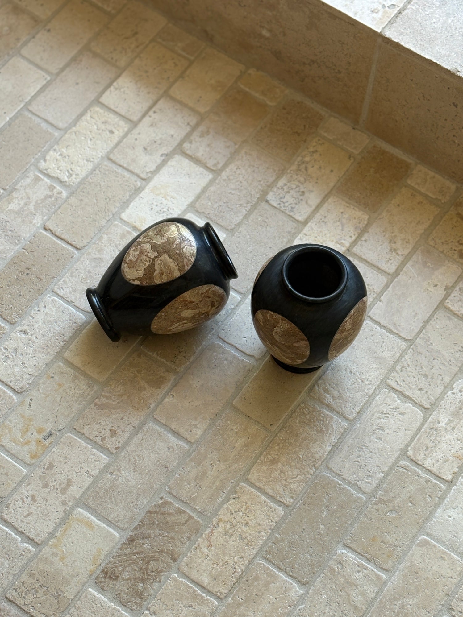 Black Marble Vases with Natural Stone Inlay (Pair) | Collectors Gene