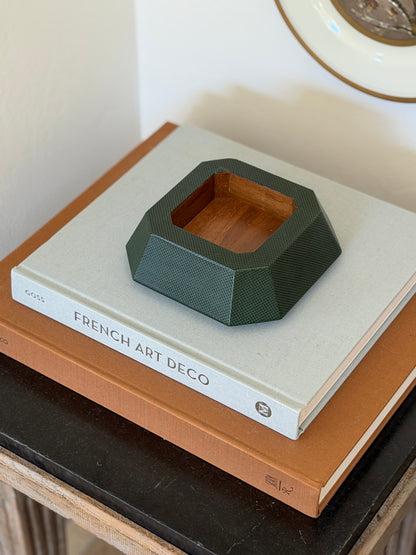 Bottega Veneta Emerald Green Leather Catchall | Collectors Gene