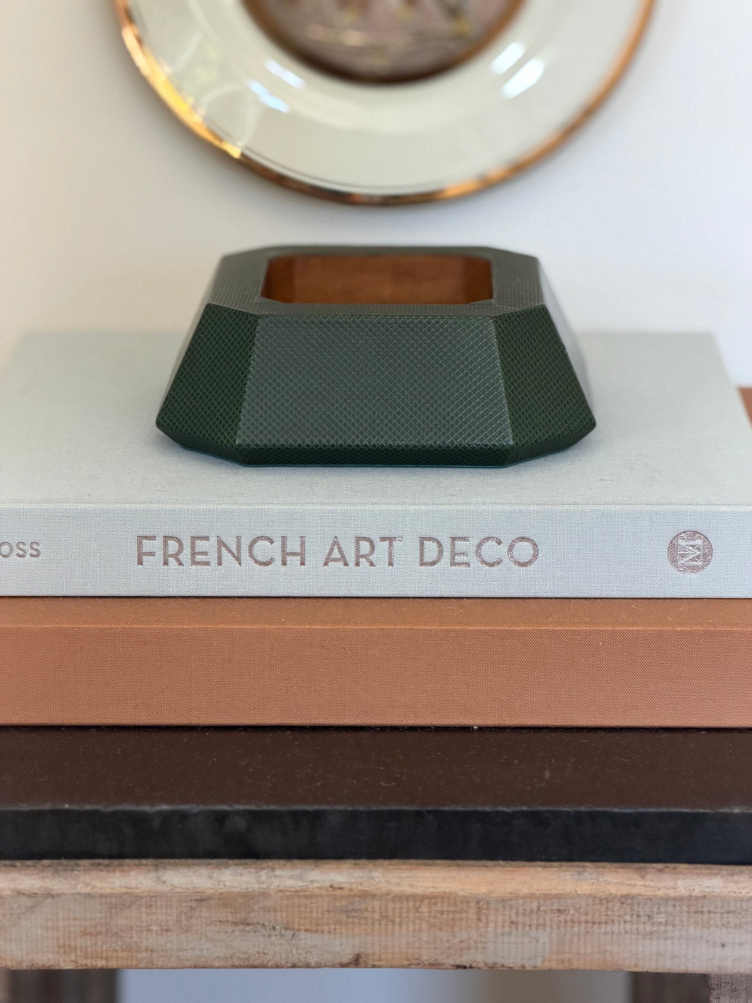 Bottega Veneta Emerald Green Leather Catchall | Collectors Gene