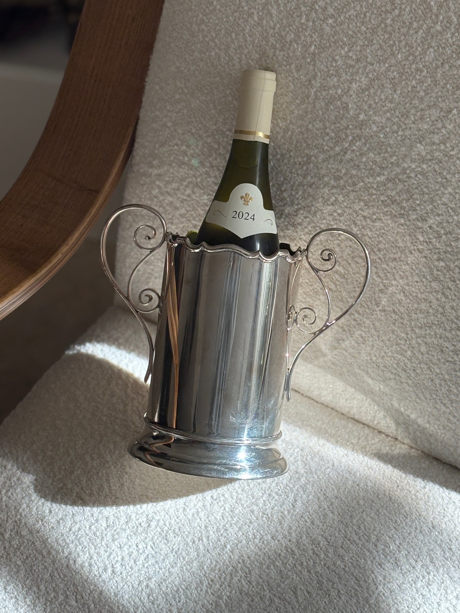 Bottle Syphon Holder by Walker &amp; Hall c. Early 1900&