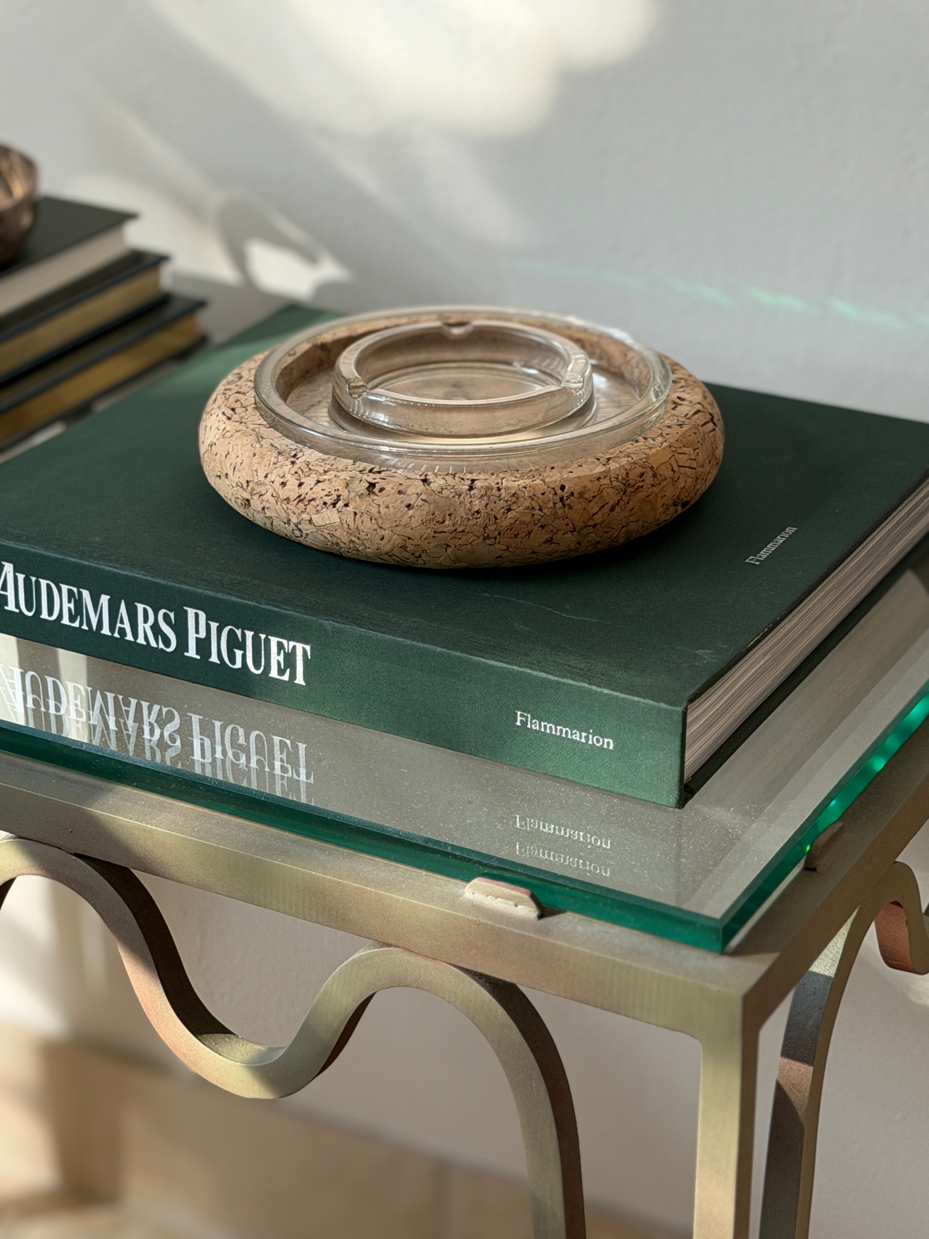 Vintage Ashtrays – Collectors Gene