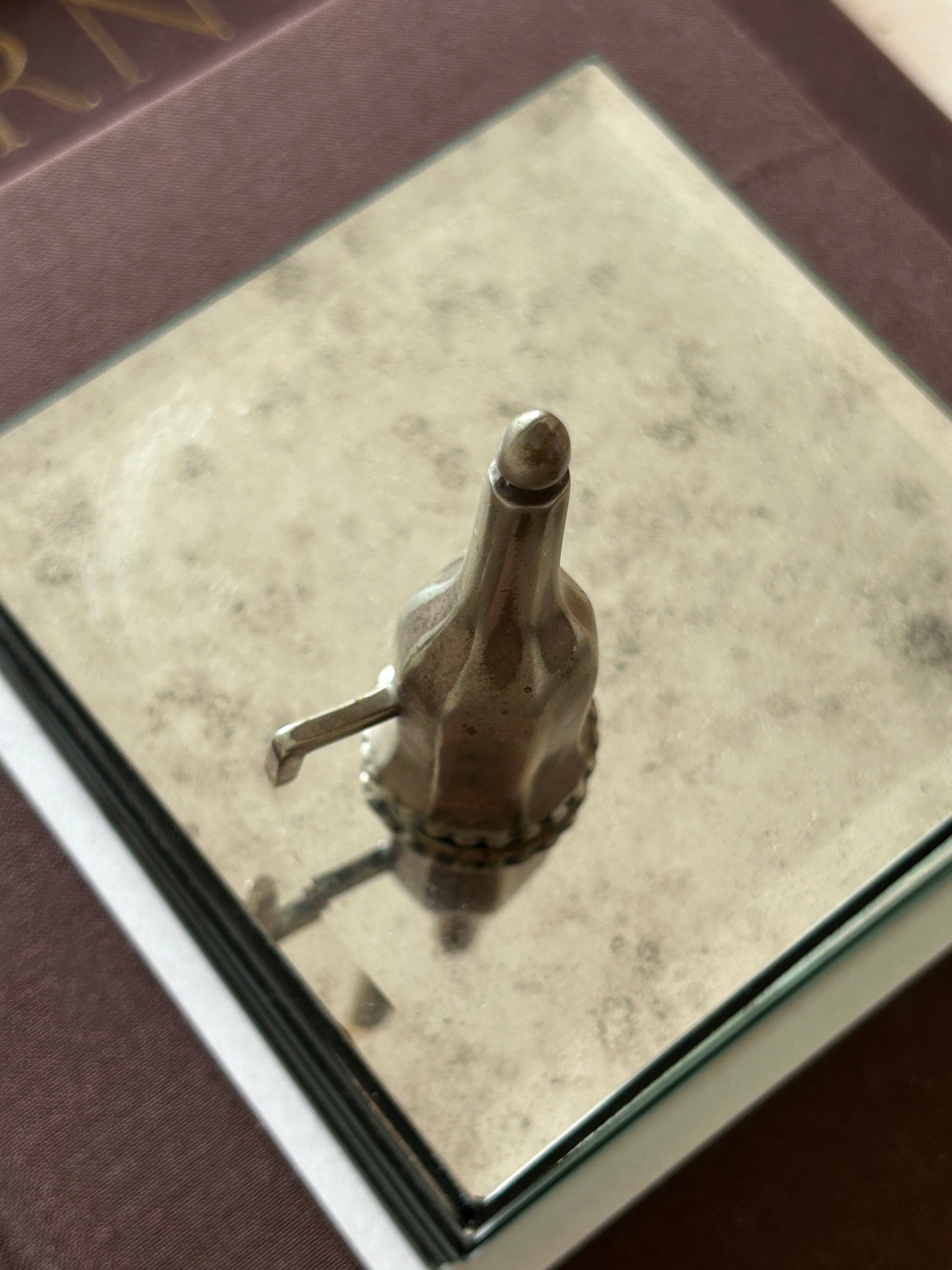 Decorative Silver Vintage Candle Snuffer | Collectors Gene Rare Collectibles