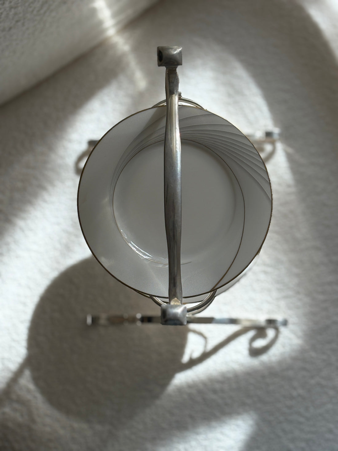 English Two Tiered Serving Stand with Japanese Porcelain Plates - c. 1920 | Collectors Gene