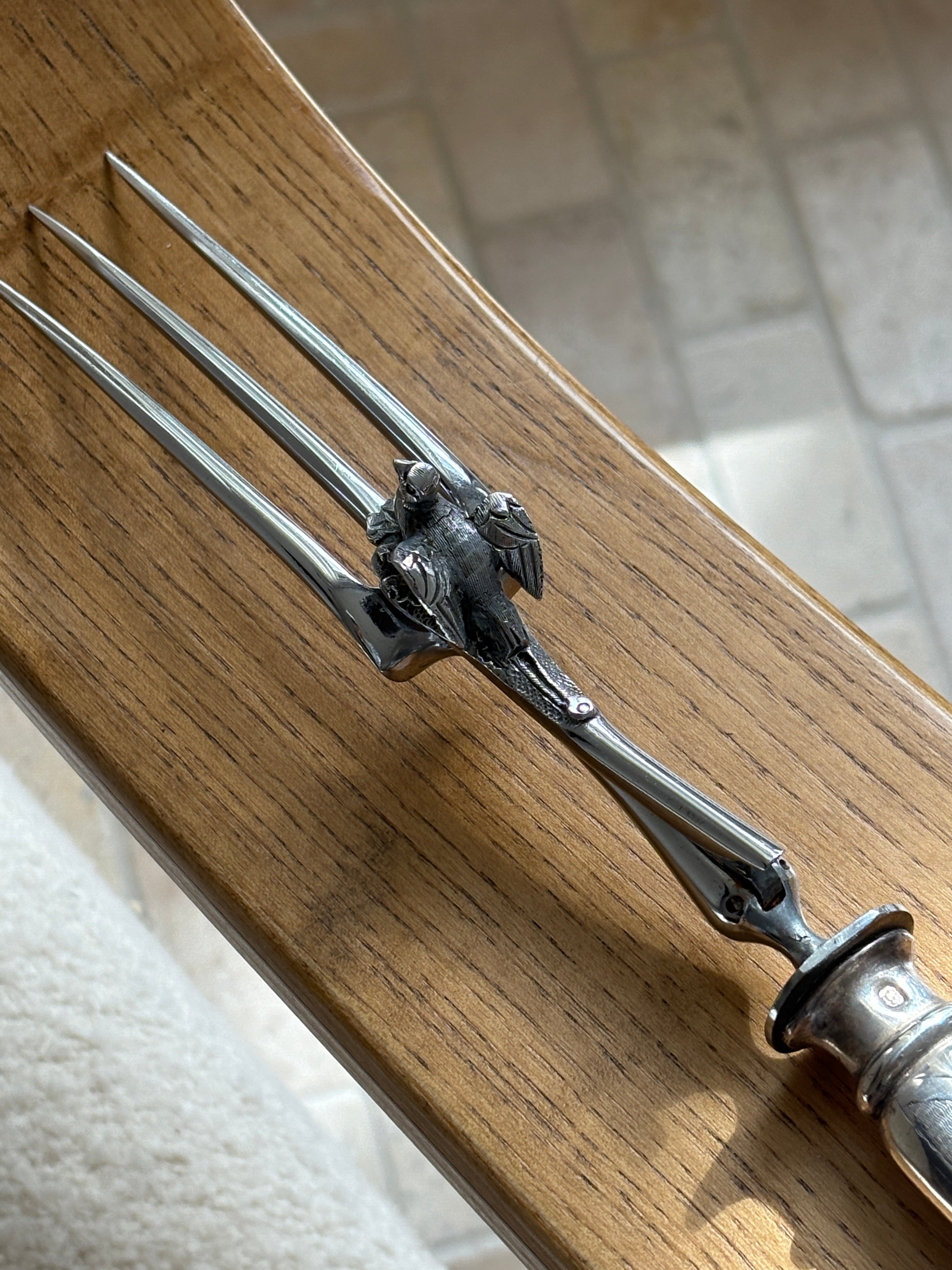 French Carving Set with Bird Hand Guard by Philippe Berthier | Collectors Gene