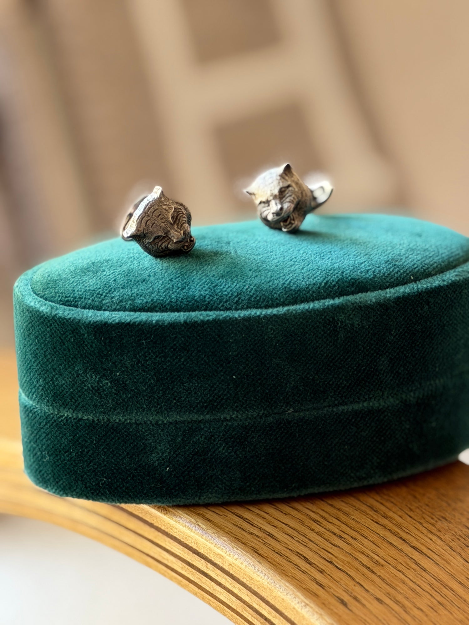 Gucci Feline Sterling Silver Cufflinks with Box | Collectors Gene