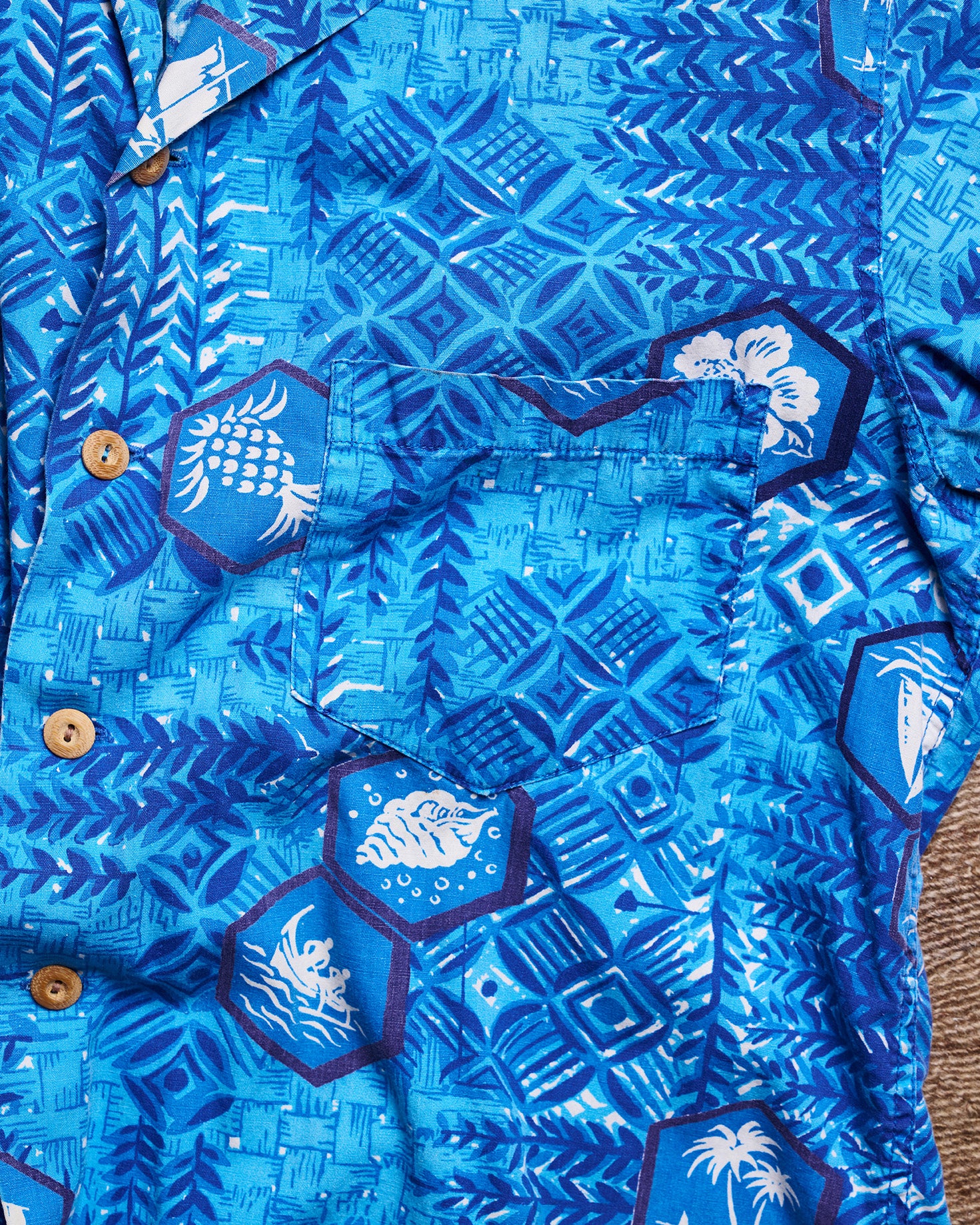 Hawaiian Kamenamena Blue Short Sleeve Shirt | Doug Bihlmaier