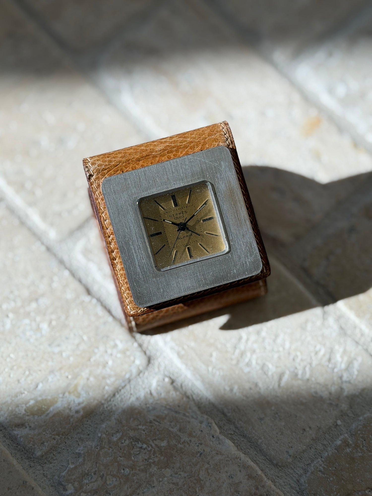 Hermes Paris Mechanical Travel Alarm Clock in Leather Case c.1970 | Collectors Gene