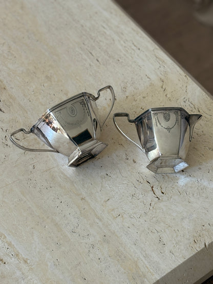 Holmes &amp; Edwards Sugar Bowl &amp; Creamer Set | Collectors Gene