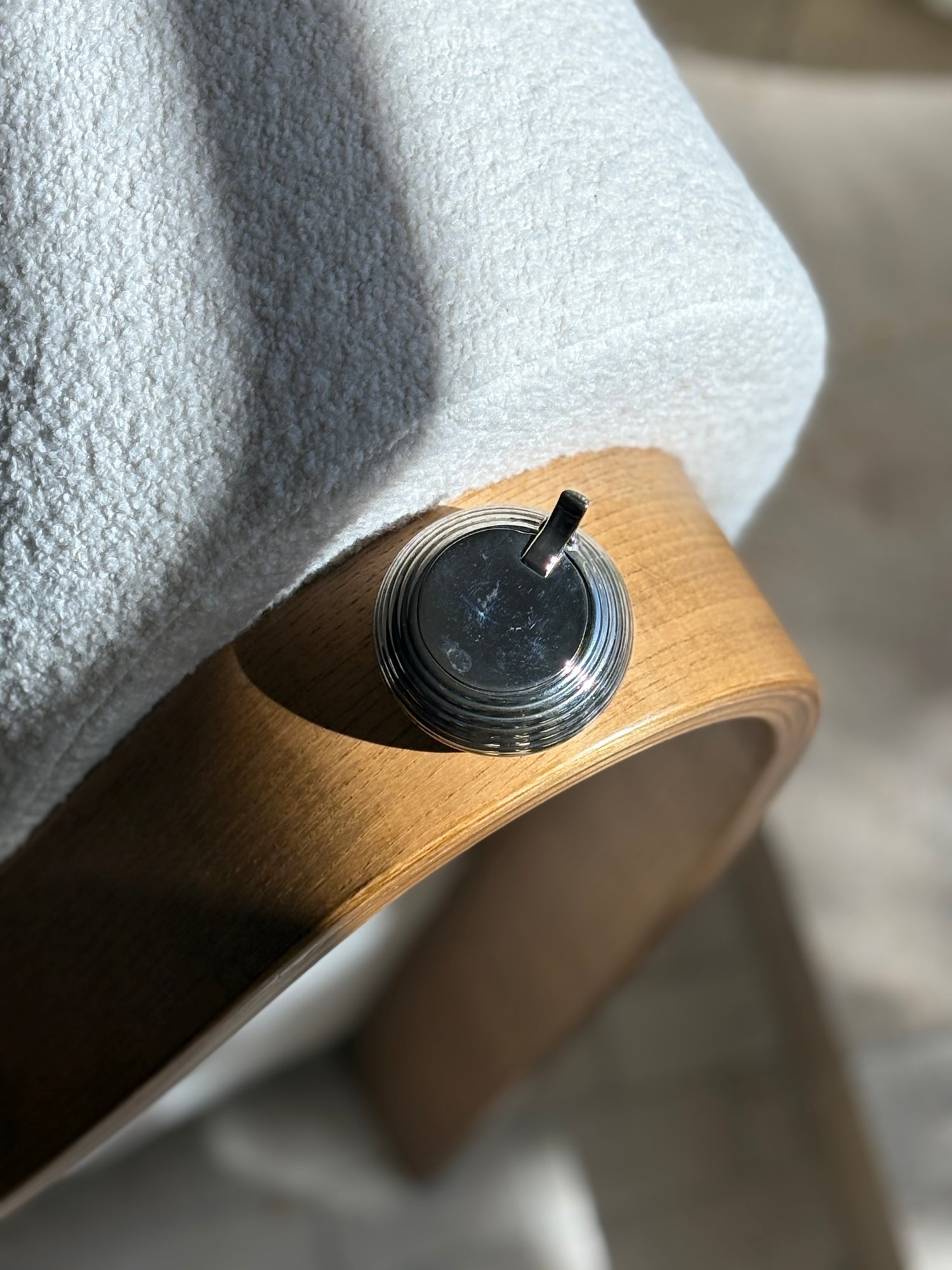 Italian Ribbed Round Hinged Lid Box - c. 1950s | Collectors Gene