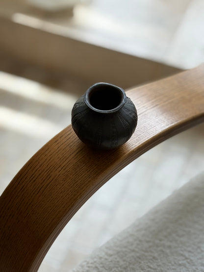 Japanese Bronze Engraved Vessel | Collectors Gene