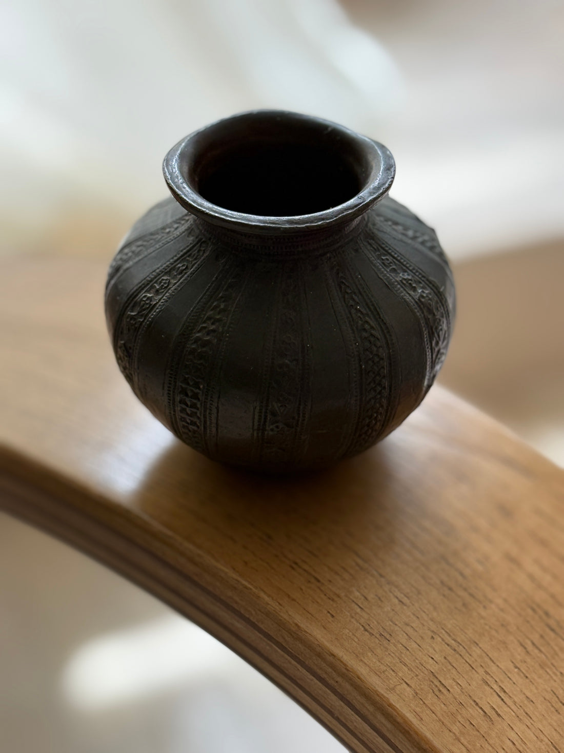 Japanese Bronze Engraved Vessel | Collectors Gene