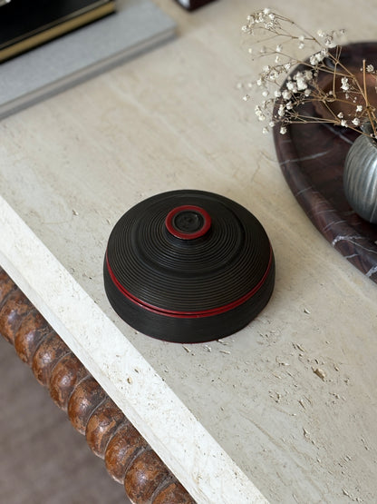 Japanese Lacquered Wood Ribbed Round Box with Red Detail | Collectors Gene