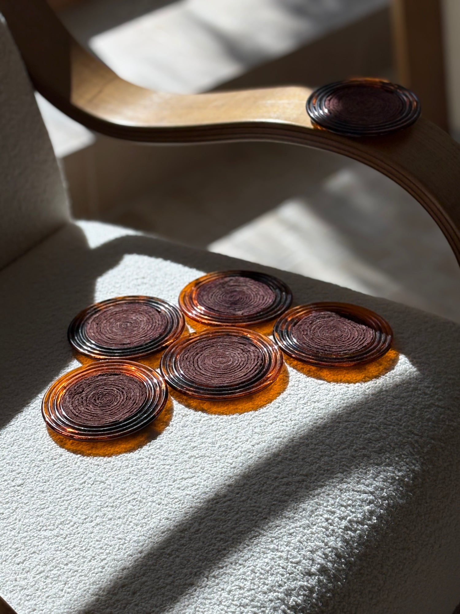 Lucite Tortoiseshell Coasters with Rope Centers - Set of 6 | Collectors Gene