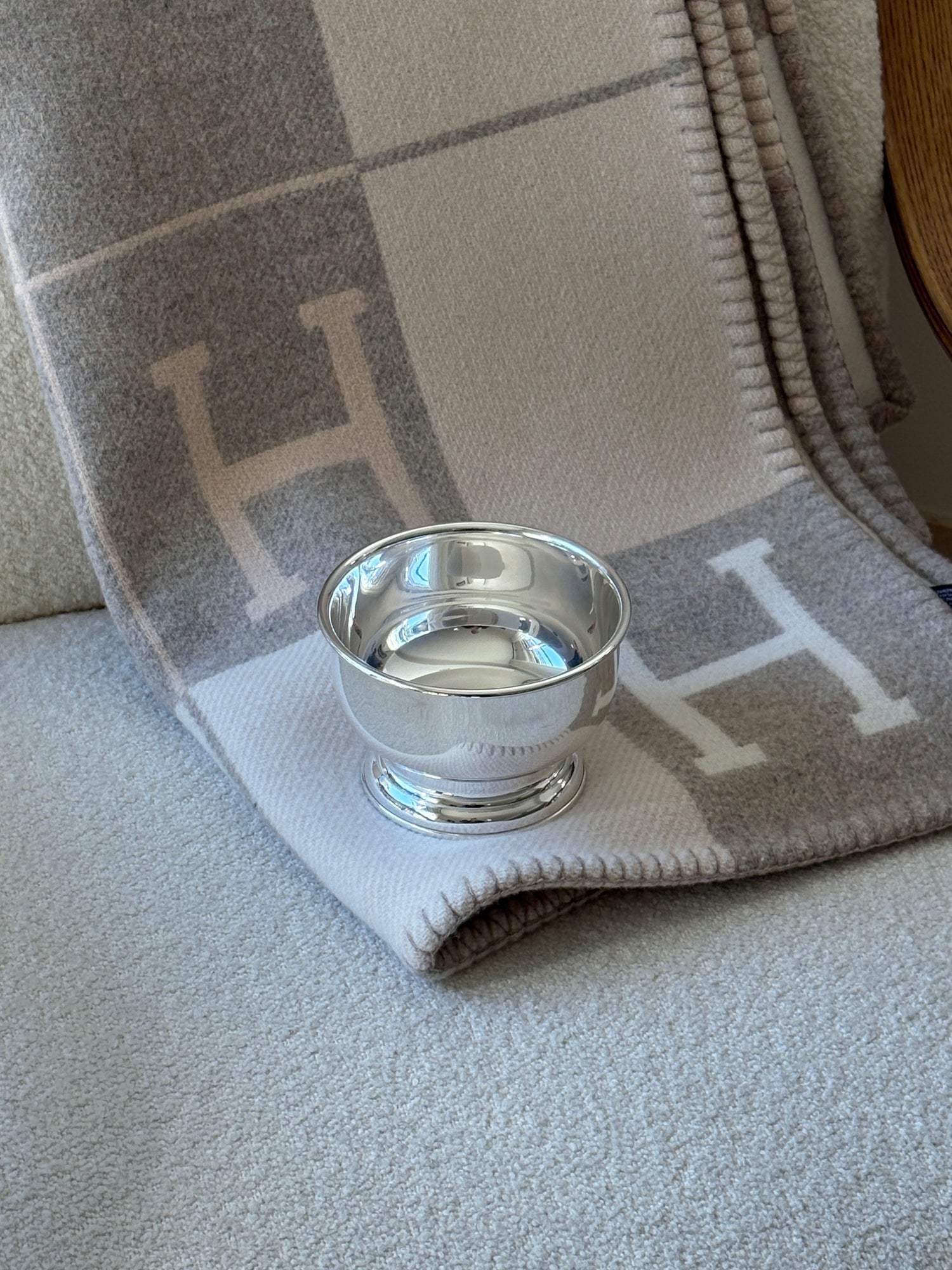 Pedestal Bar-Style Nut Bowl | Collectors Gene