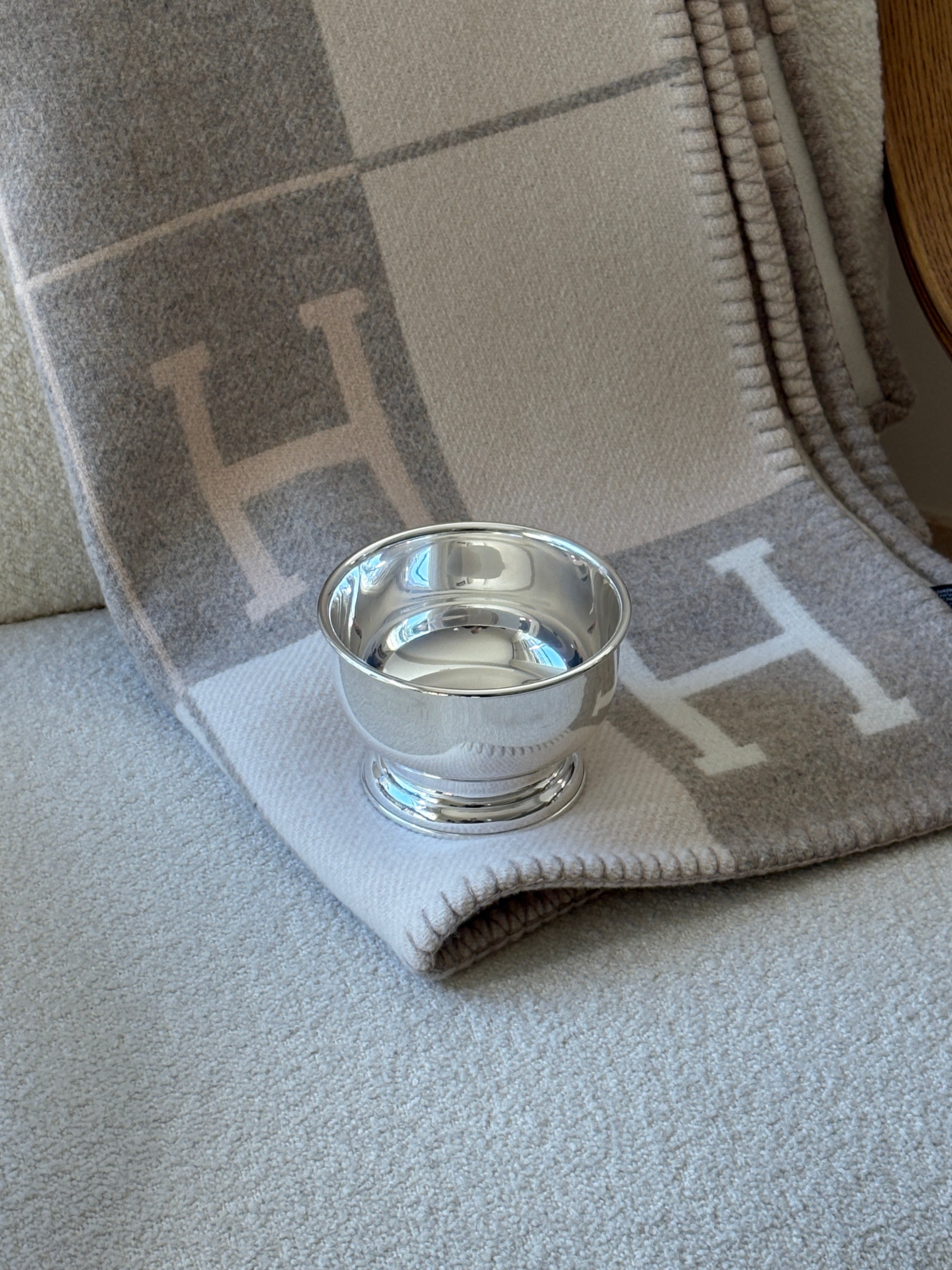 Pedestal Bar-Style Nut Bowl | Collectors Gene