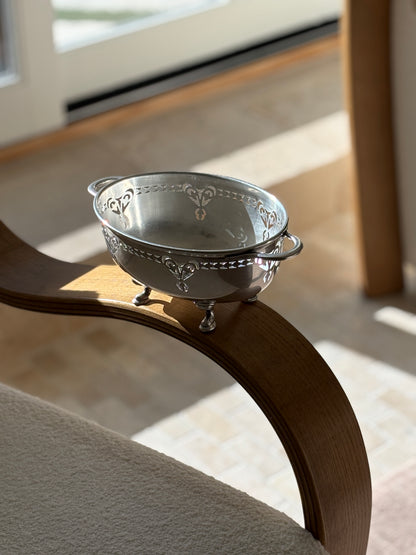 Pierced Silver Plated Footed Bowl by Walker &amp; Hall – Sheffield, England | Collectors Gene