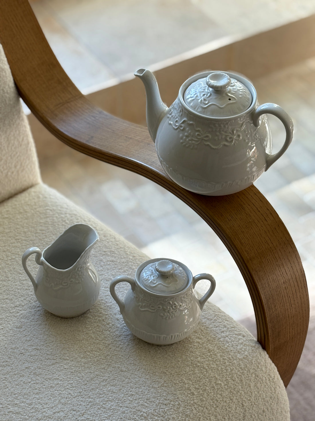 Ralph Lauren Wedgwood Claire Tea Set (1989) | Collectors Gene