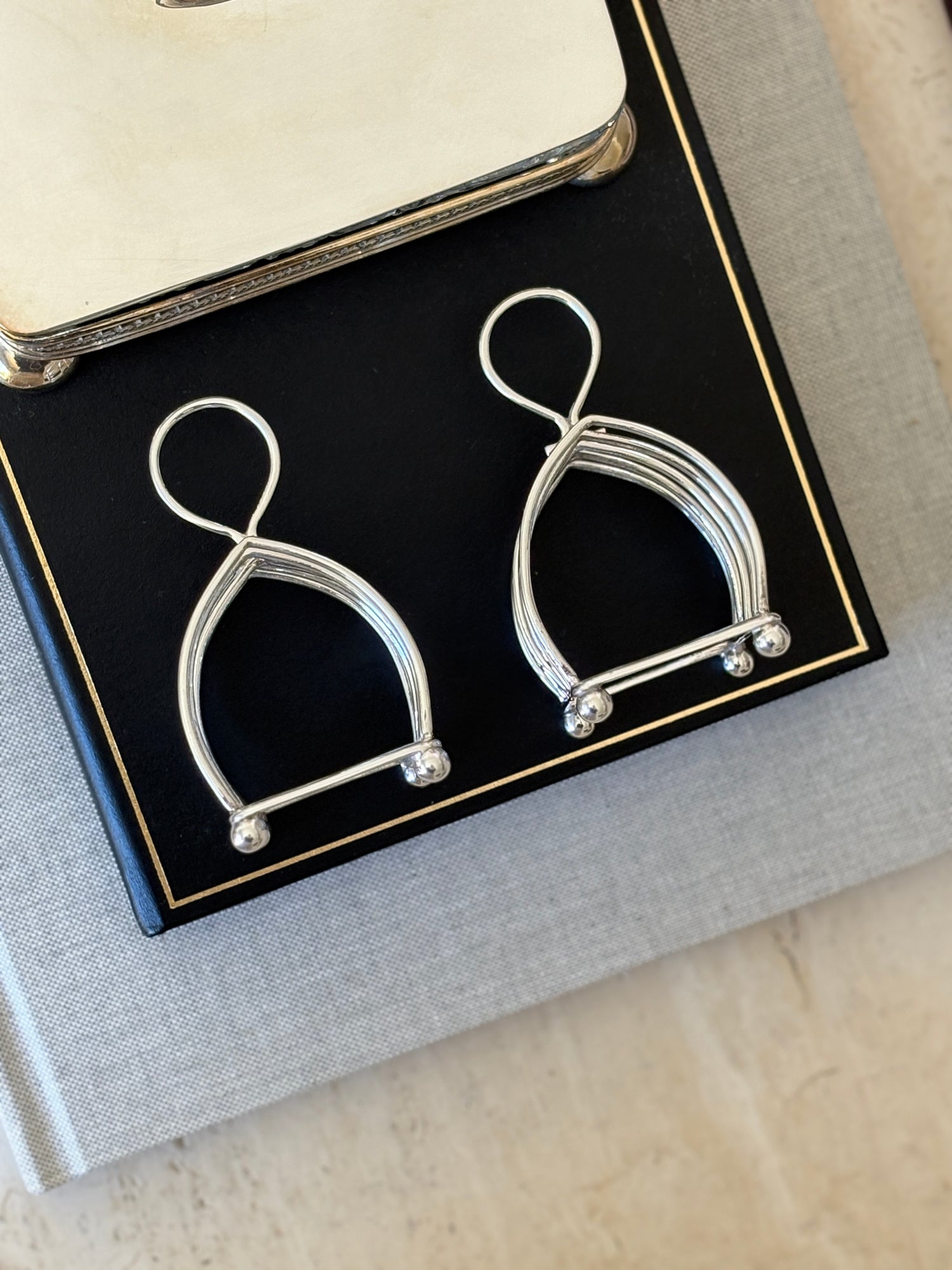 Sterling Silver Toast Rack - Birmingham c. 1908 | Collectors Gene