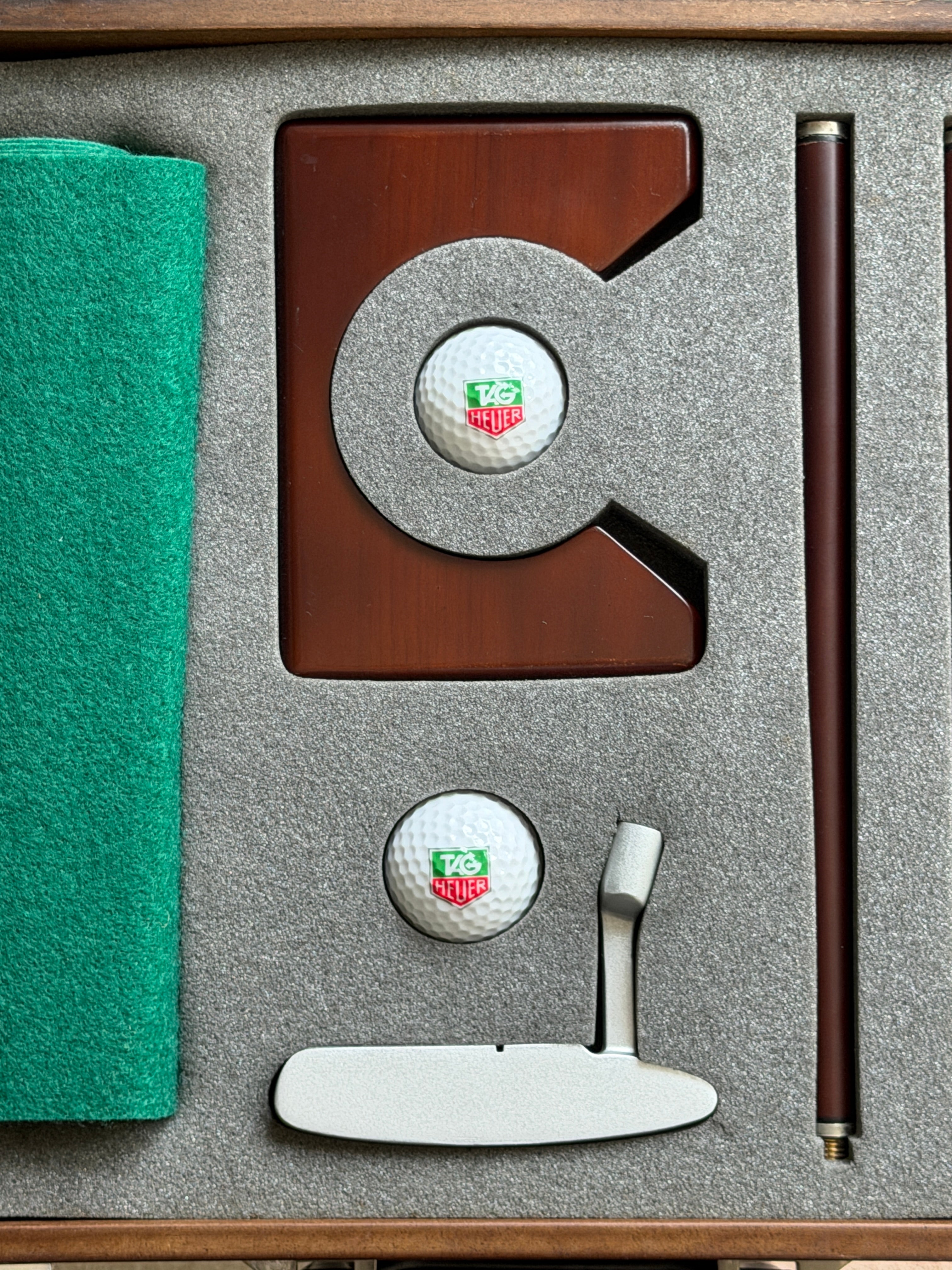 TAG Heuer Golf Putting Set | Collectors Gene