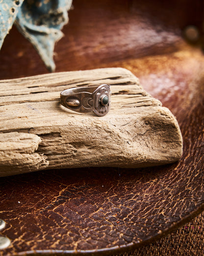 Thunderbird Round Stone Ring | Doug Bihlmaier