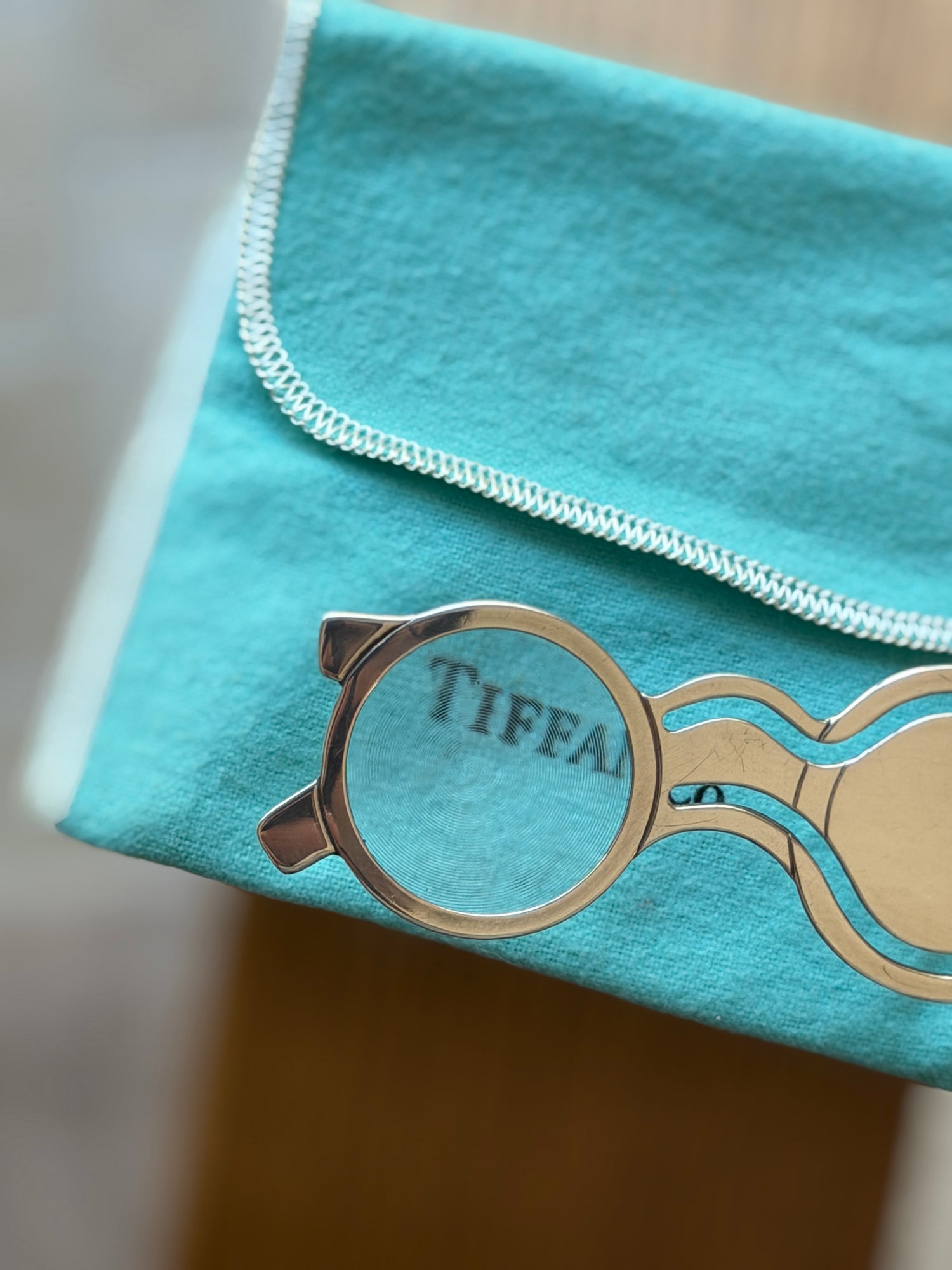 Tiffany &amp; Co. Sterling Silver Eyeglasses Magnifying Glass with Original Case