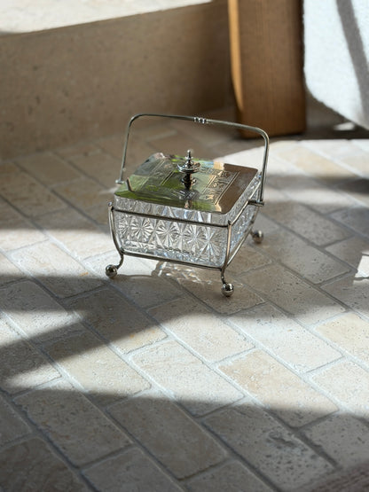Victorian Biscuit Box in Silver Plate by Thomas White Birmingham c.1890 | Collectors Gene