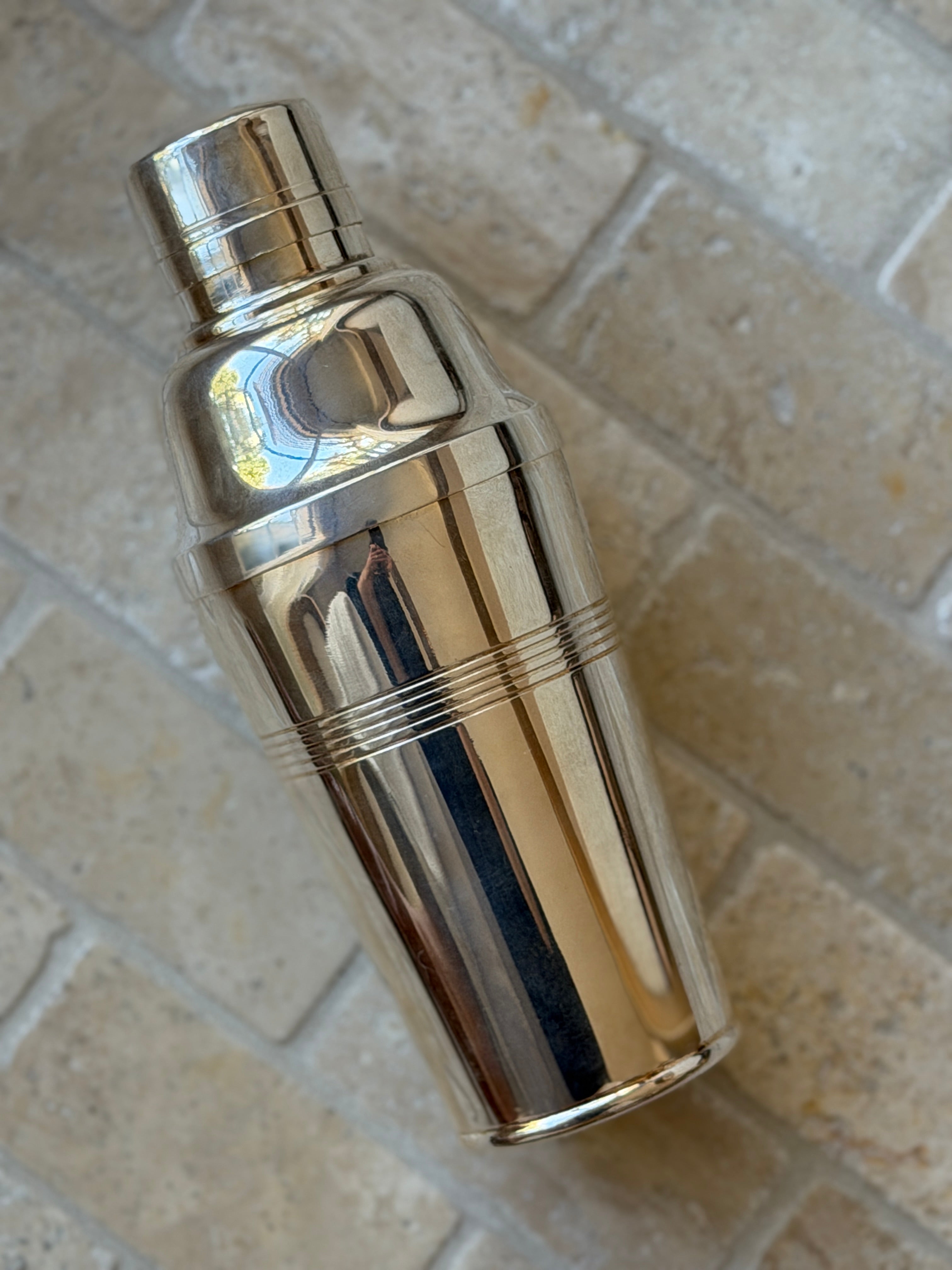 Vintage Cocktail Shaker No. 2 Banded Silver-Plated Shaker | Collectors Gene