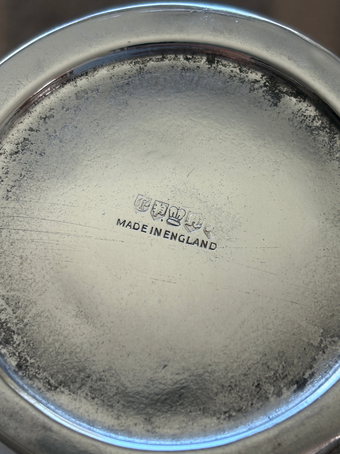 Vintage English Silver-Plated Cocktail Shaker with Ribbed Band Detail | Collectors Gene