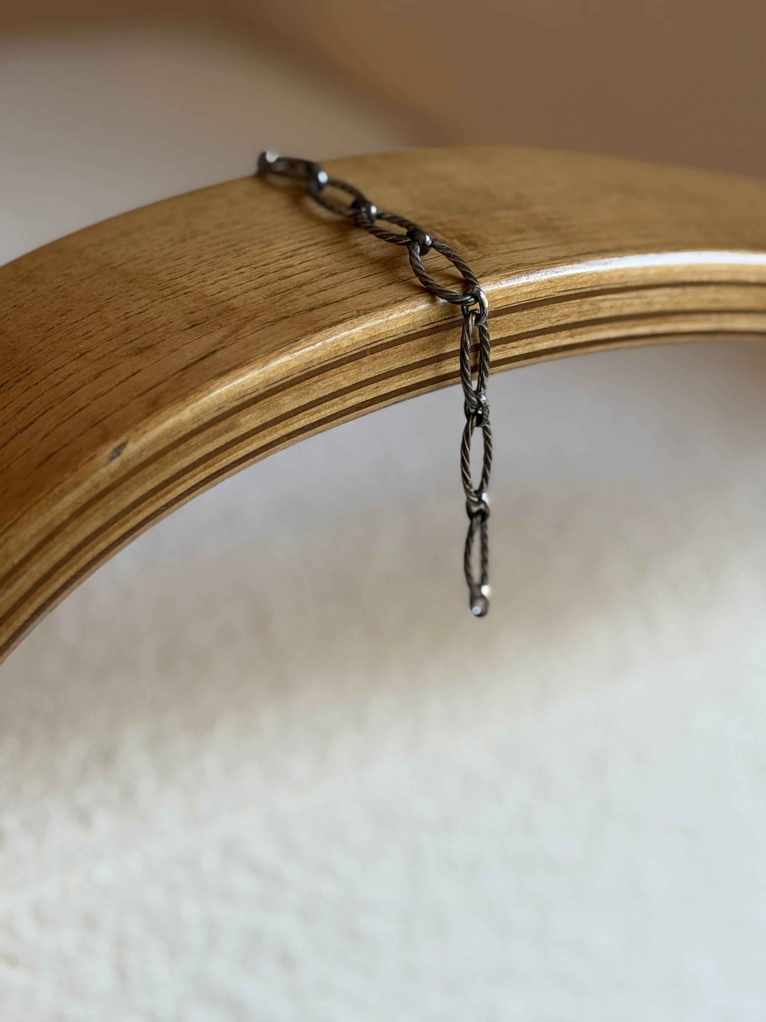 Vintage Italian 925 Sterling Silver Twisted Rope Oval Link Bracelet | Collectors Gene