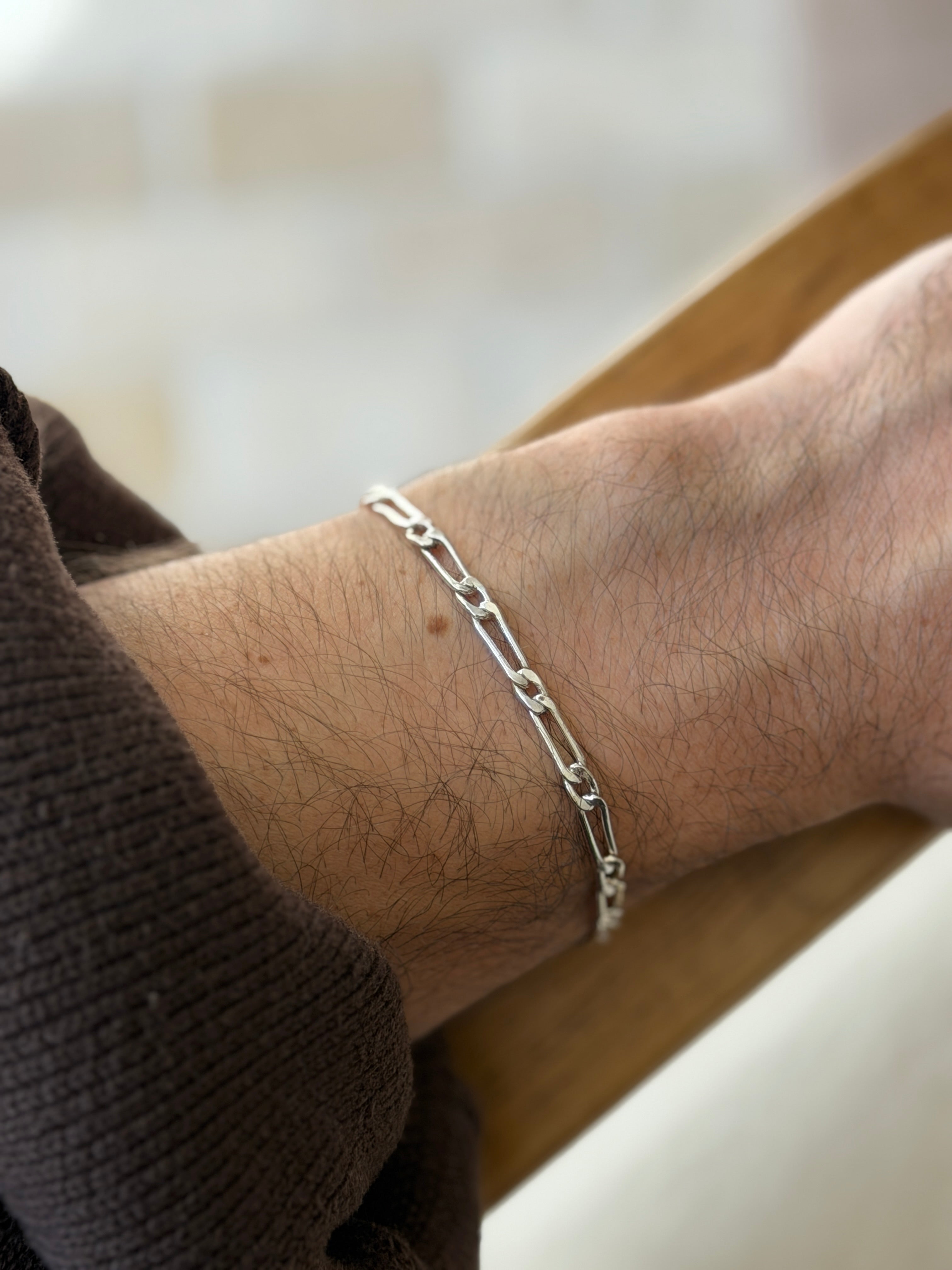 Vintage Italian Sterling Silver Figaro Link Bracelet 7.5 925 Silver | Collectors Gene