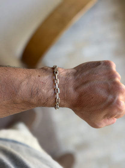 Vintage Italian Sterling Silver Paperclip Bracelet | Collectors Gene