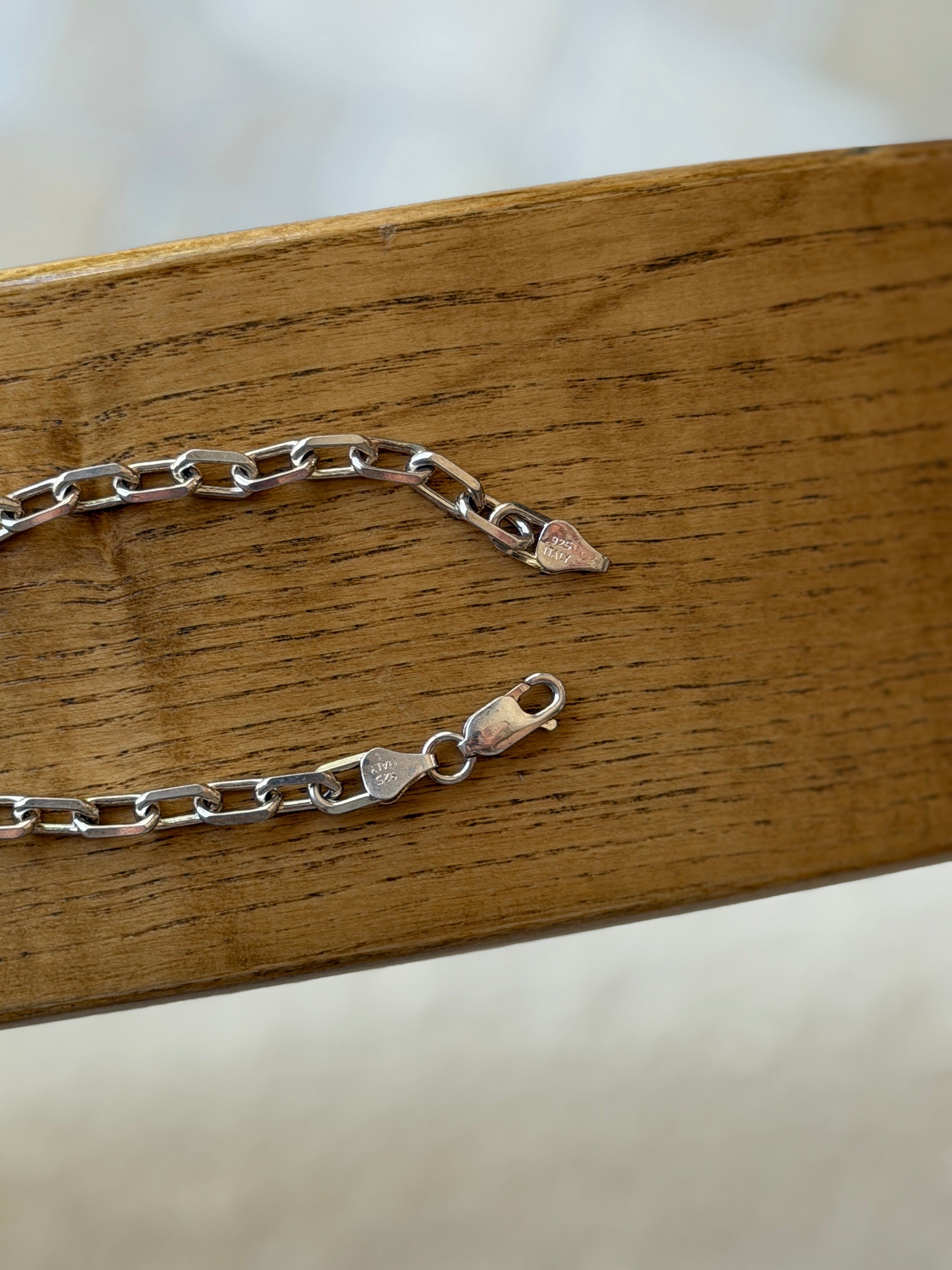 Vintage Italian Sterling Silver Paperclip Bracelet | Collectors Gene