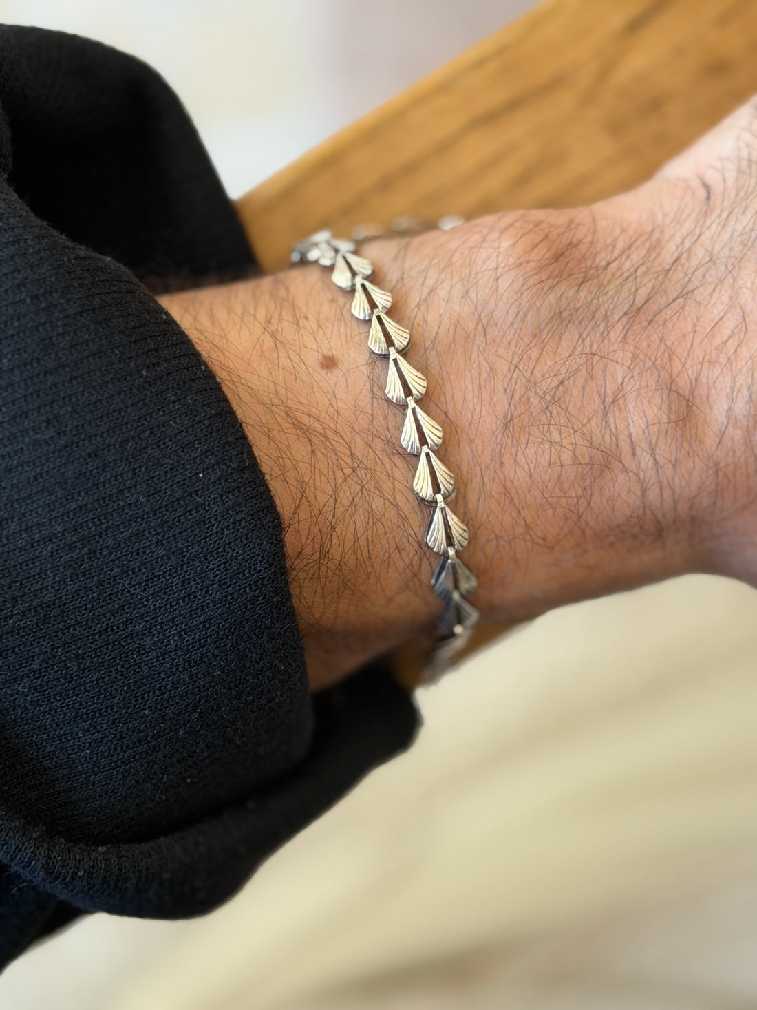 Vintage Italian Sterling Silver Shell Link Bracelet | Collectors Gene