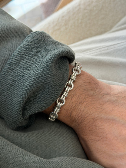 Vintage Sterling Silver Circle Link Bracelet | Collectors Gene