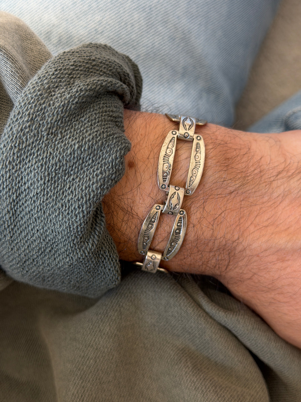 Vintage Sterling Silver Concho Stamped Link Bracelet | Collectors Gene