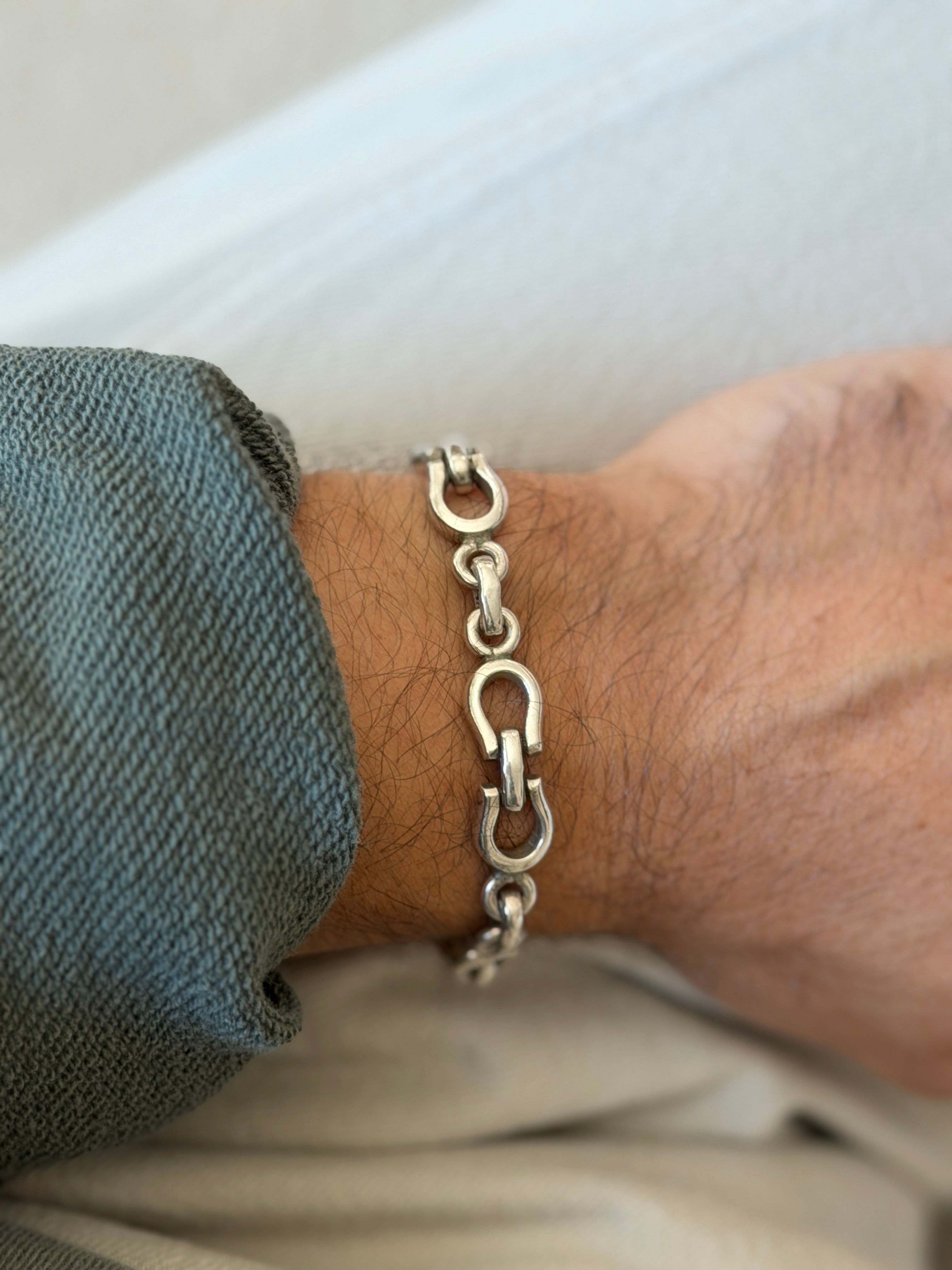 Vintage Sterling Silver Double Horseshoe Equestrian Link Bracelet | Collectors Gene